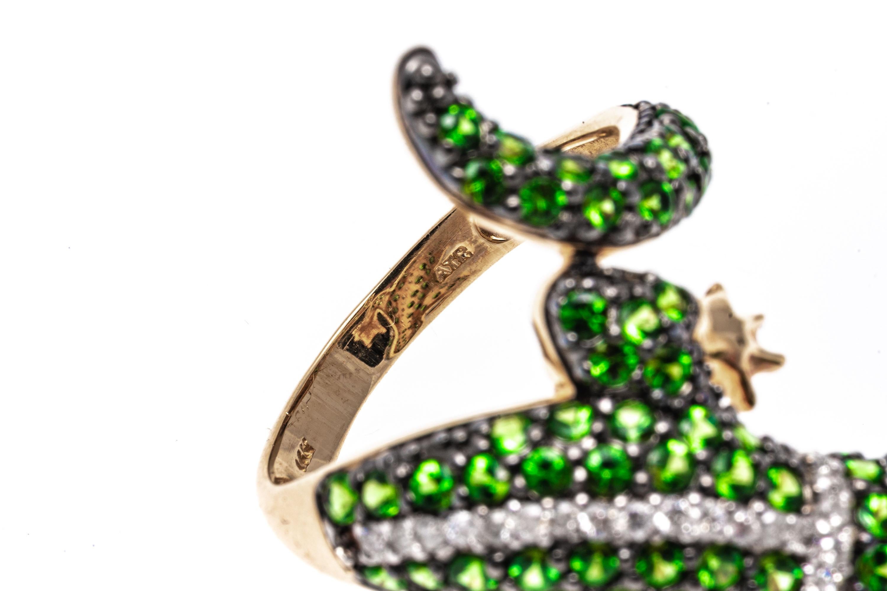 14k Yellow Gold Pave Tsavorite And Diamond Bypass Lizard Ring, Size 7.25 For Sale 4
