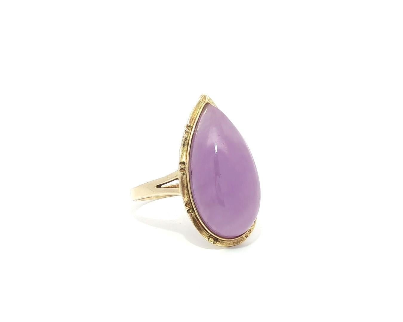 Bague Halo en or jaune 14k Jade Lavande en forme de poire avec cabochon Bambou travaillé en or en vente 8