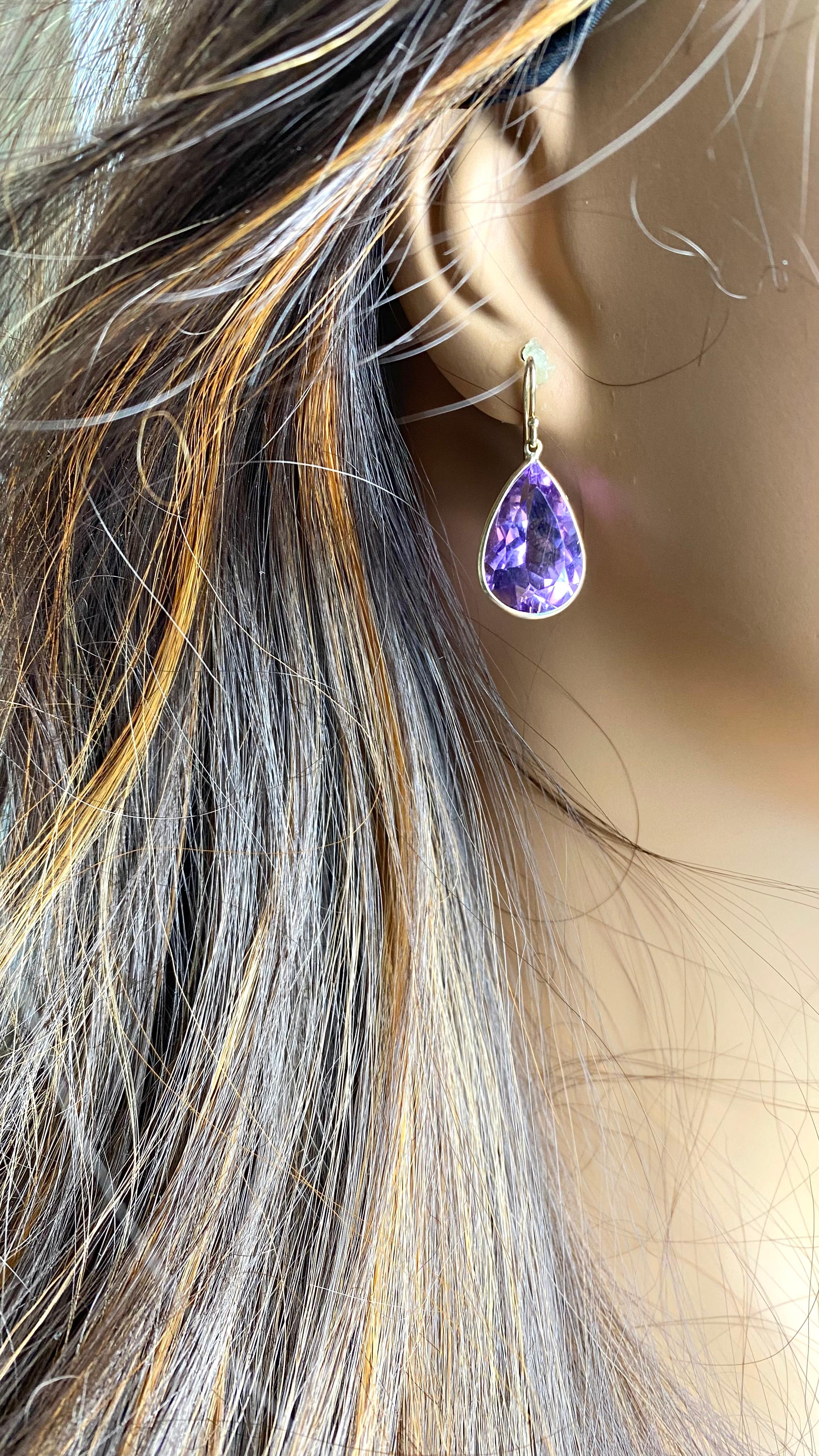Women's 14K Yellow Gold Pear-Shaped Amethyst Shepherd Hoop Drop Earrings For Sale