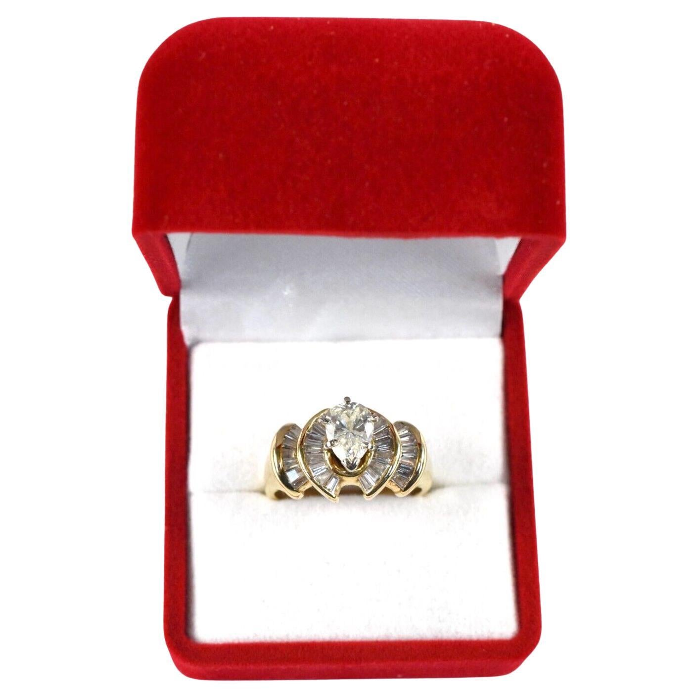 14k Yellow Gold Pear Shaped Diamond Engagement Ring w/ Baguettes, Size 7.0g