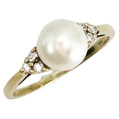 14K Yellow Gold Pearl and Diamond Ring 