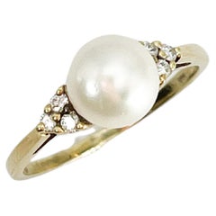14K Yellow Gold Pearl and Diamond Ring