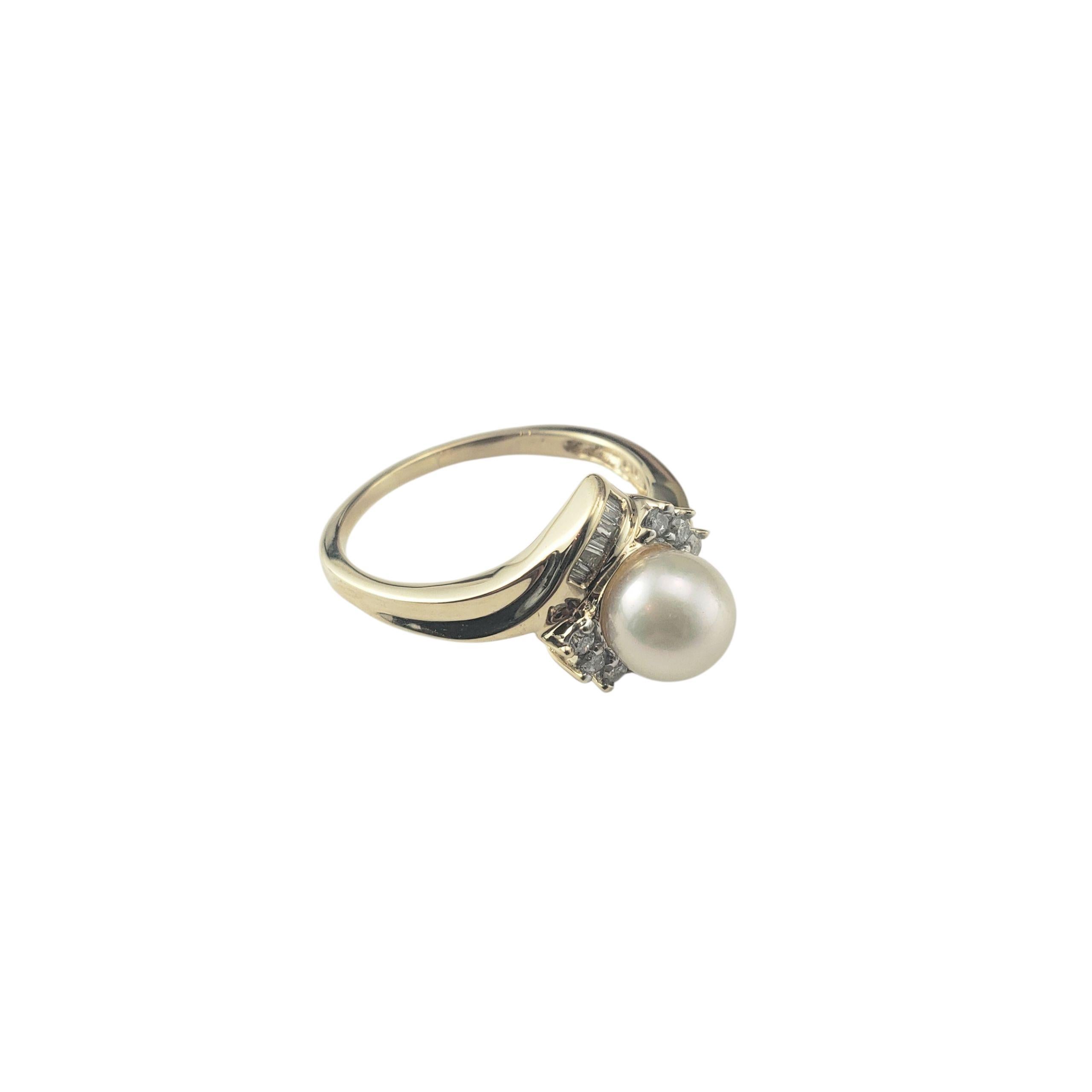 14K Yellow Gold Pearl and Diamond Ring Size 8.5 #22664 Bon état - En vente à Washington Depot, CT