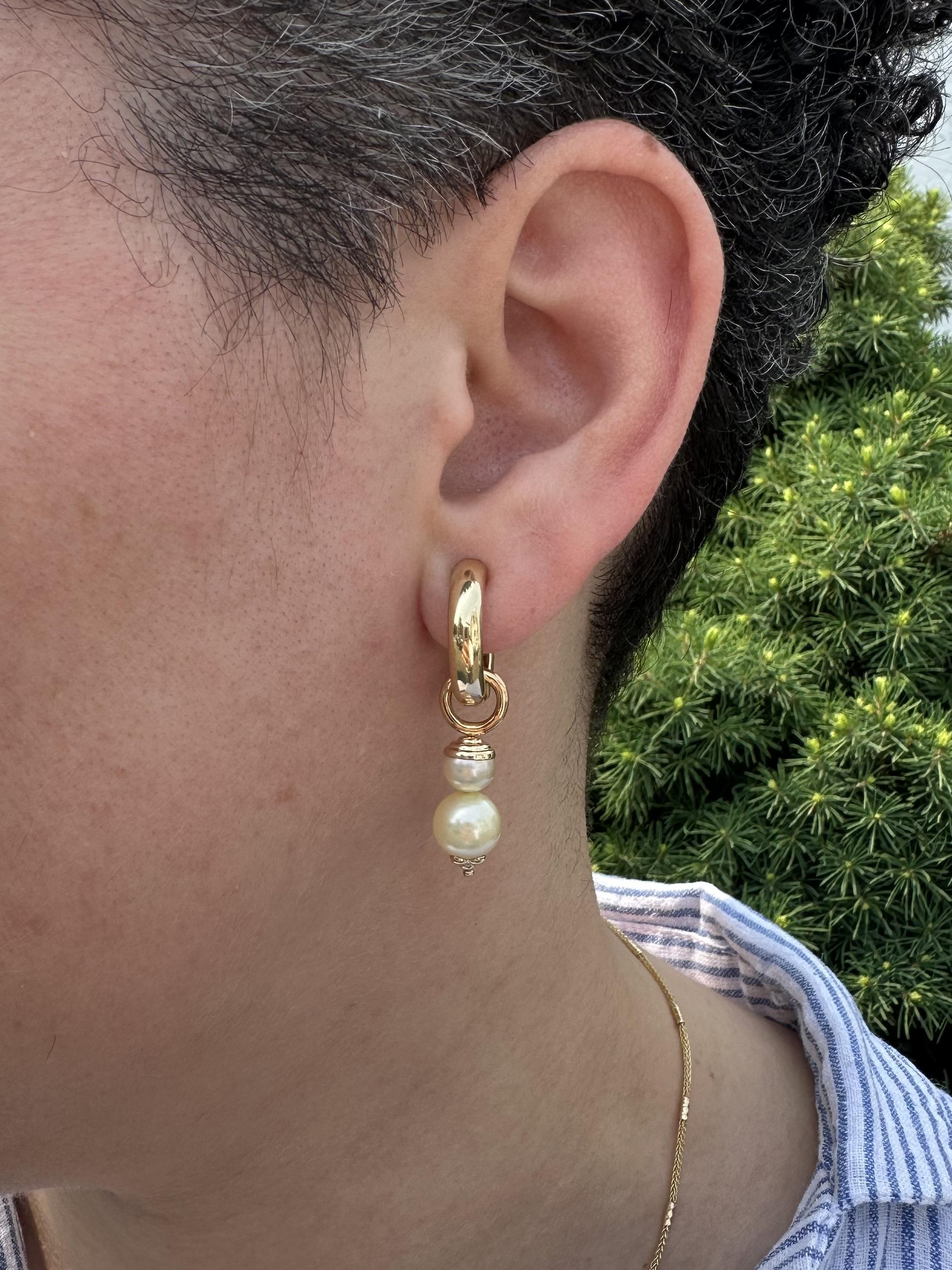 Round Cut 14k Yellow Gold Pearl Convertible Huggie Hoop Or Dangle Clip On Earrings For Sale