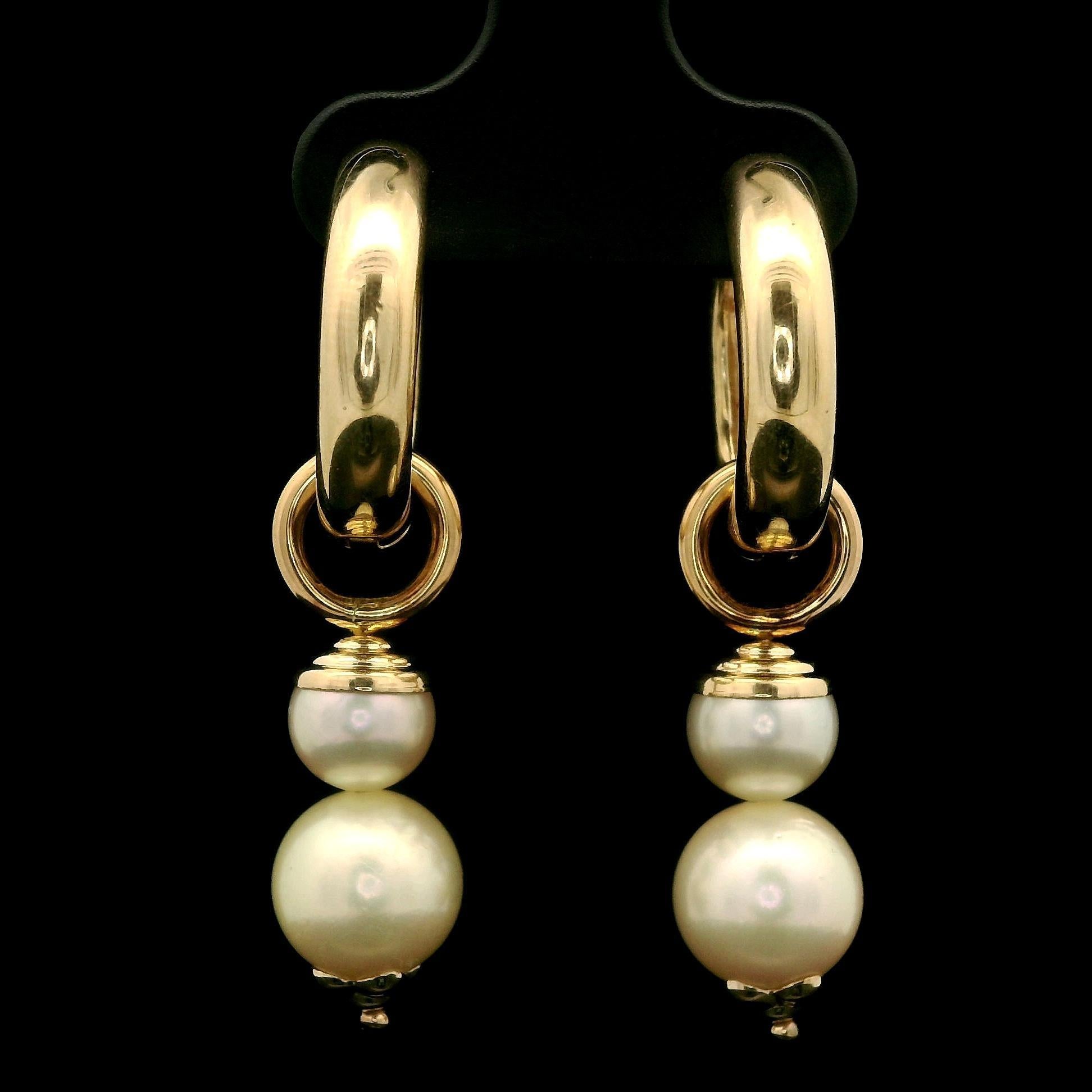 14k Yellow Gold Pearl Convertible Huggie Hoop Or Dangle Clip On Earrings In Excellent Condition For Sale In Montclair, NJ