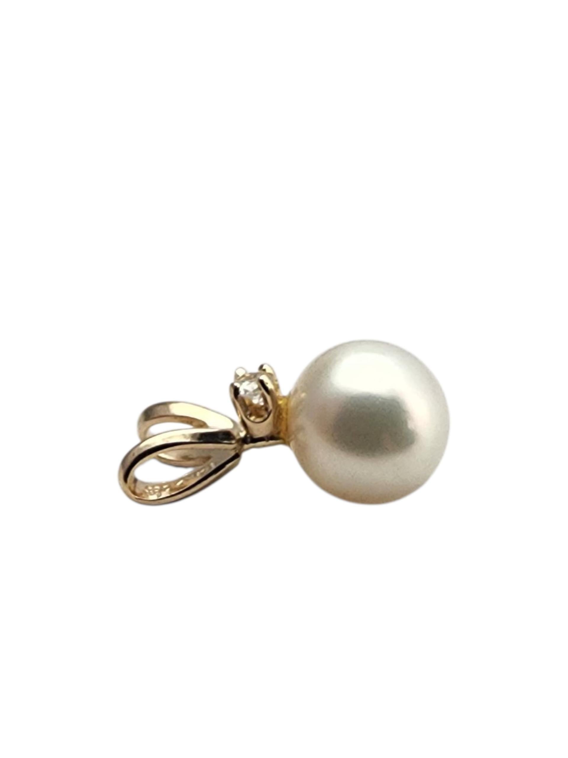Pendentif en or jaune 14K avec perles et diamants #22880 1