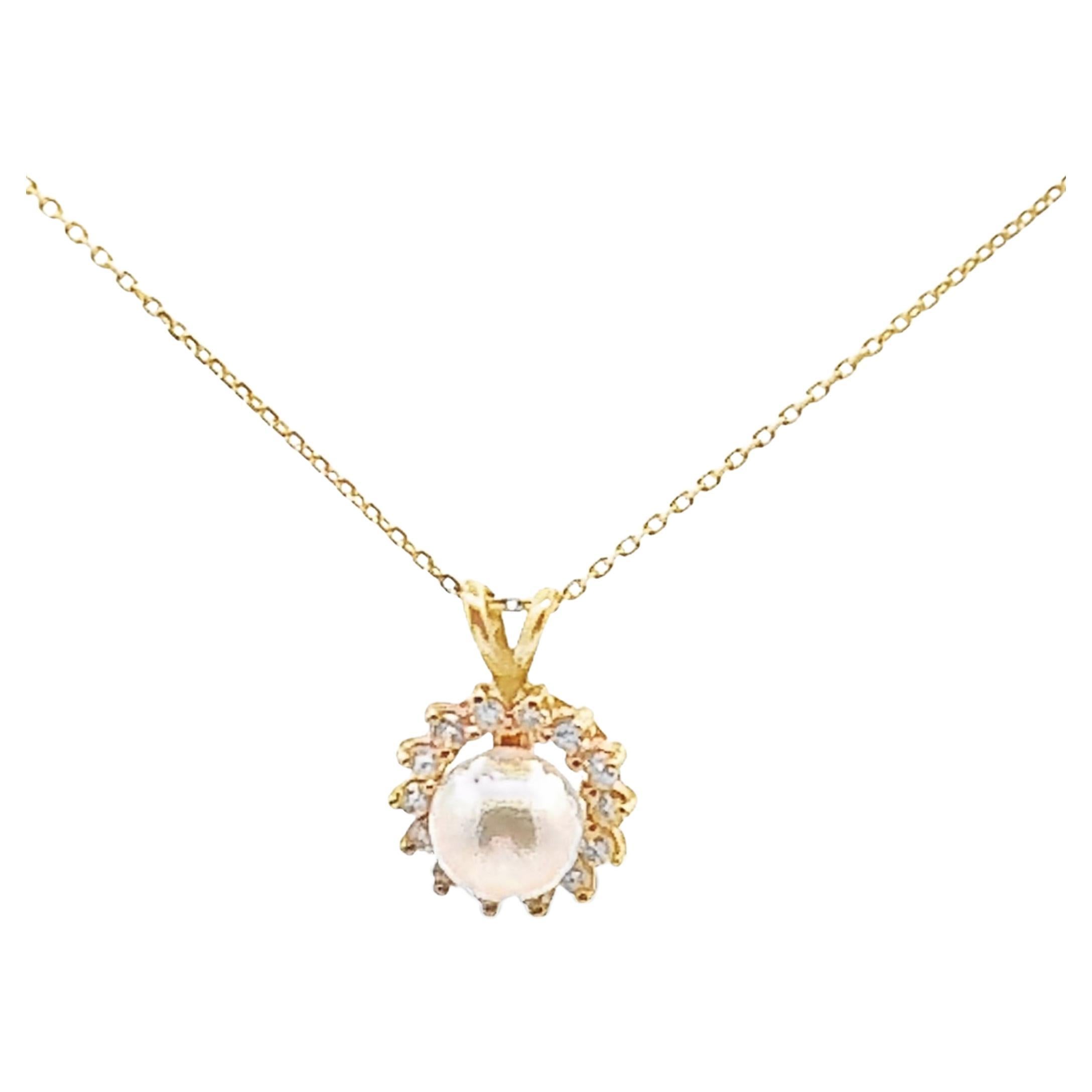 14K Yellow Gold Pearl & Diamond Pendant Necklace
