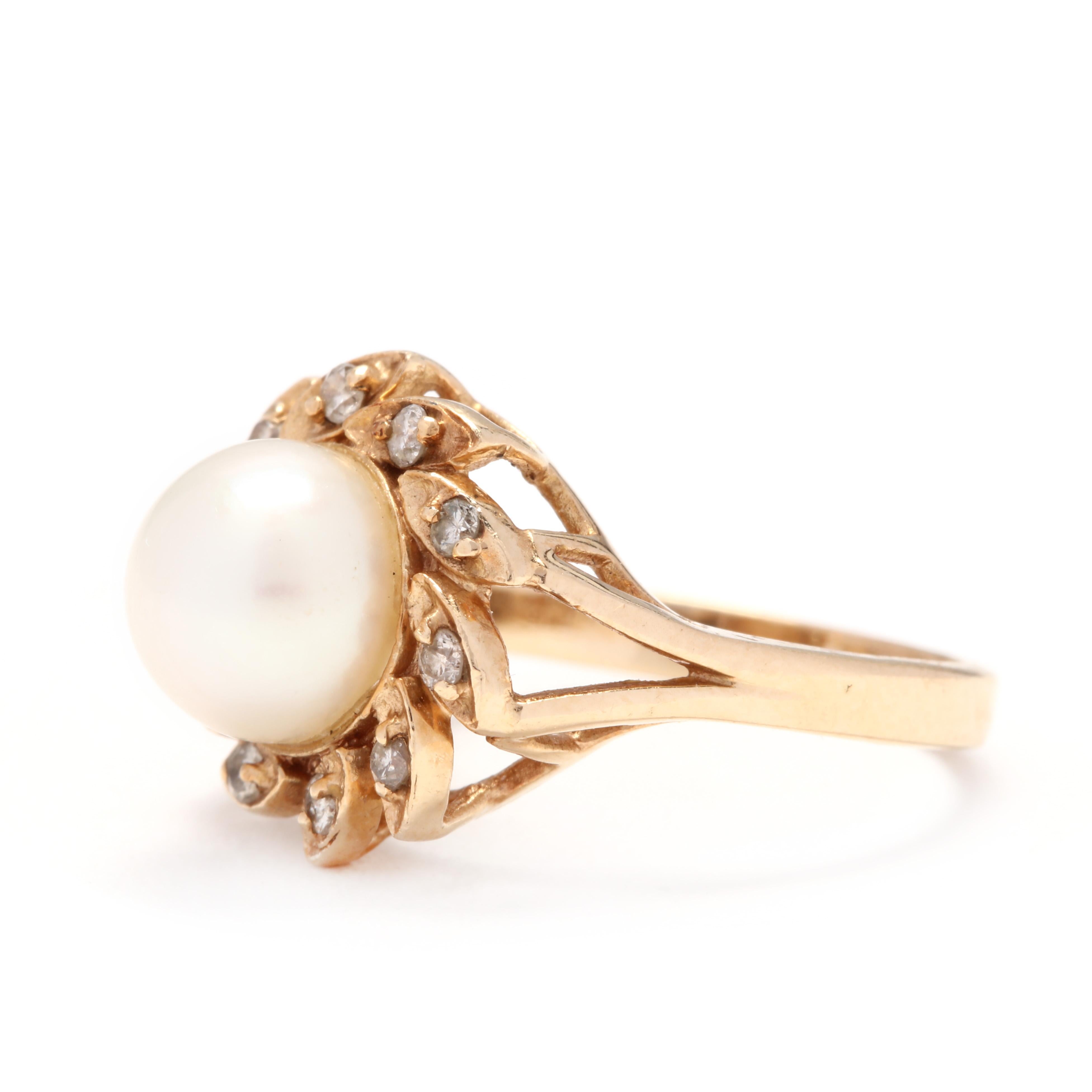 14 Karat Yellow Gold, Pearl and Diamond Statement Ring In Good Condition In McLeansville, NC