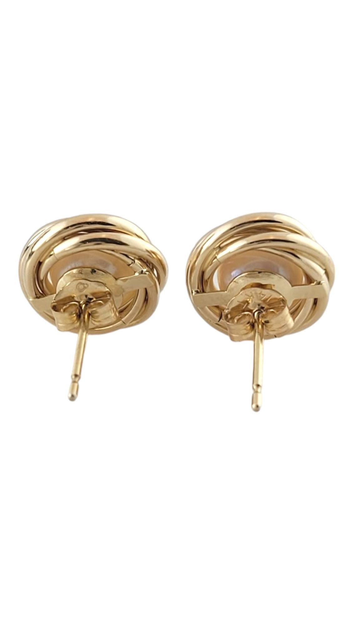 14K Yellow Gold Pearl Earrings #17389 In Good Condition In Washington Depot, CT