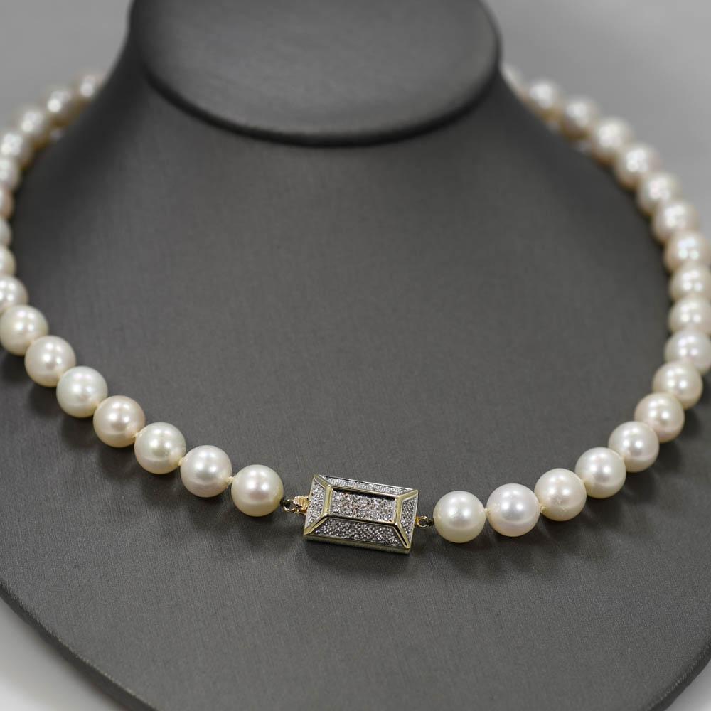 14K Yellow Gold Pearl Necklace 18