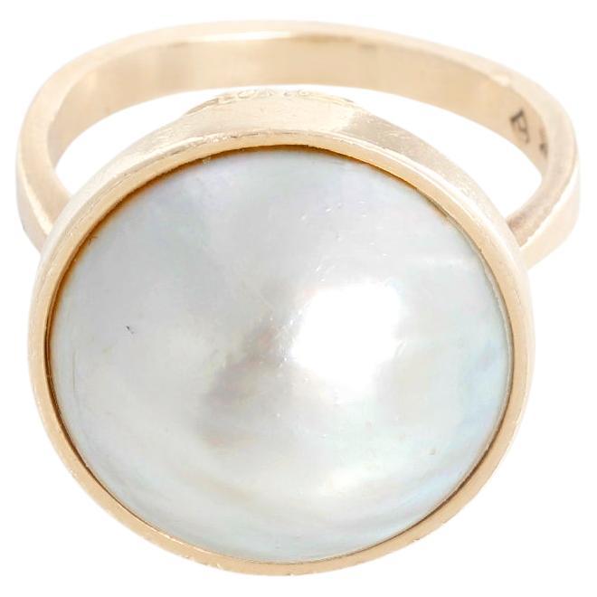 14K Yellow Gold Pearl Ring Size 7 For Sale