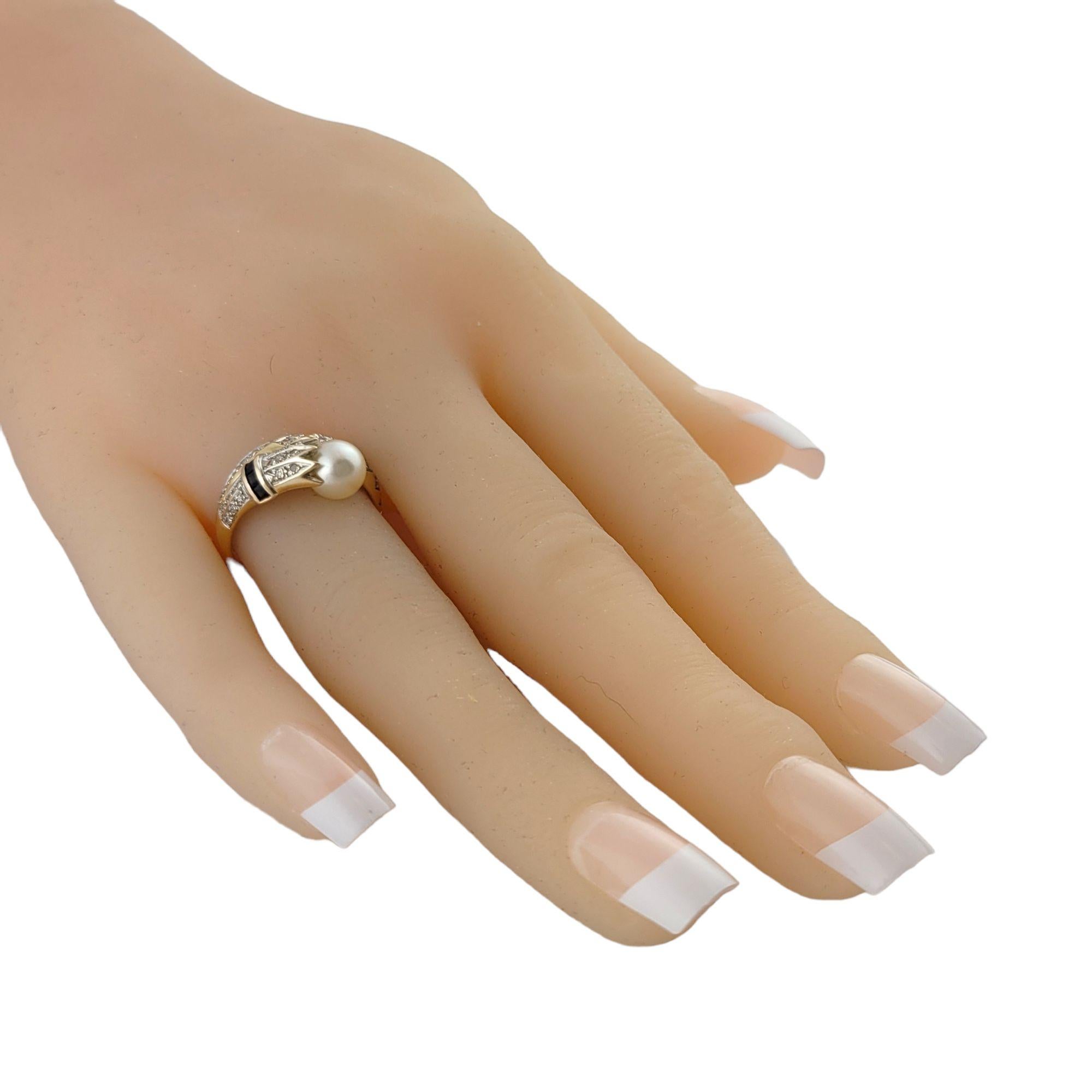 Perlenring aus 14 Karat Gelbgold mit Saphiren und Diamanten 2