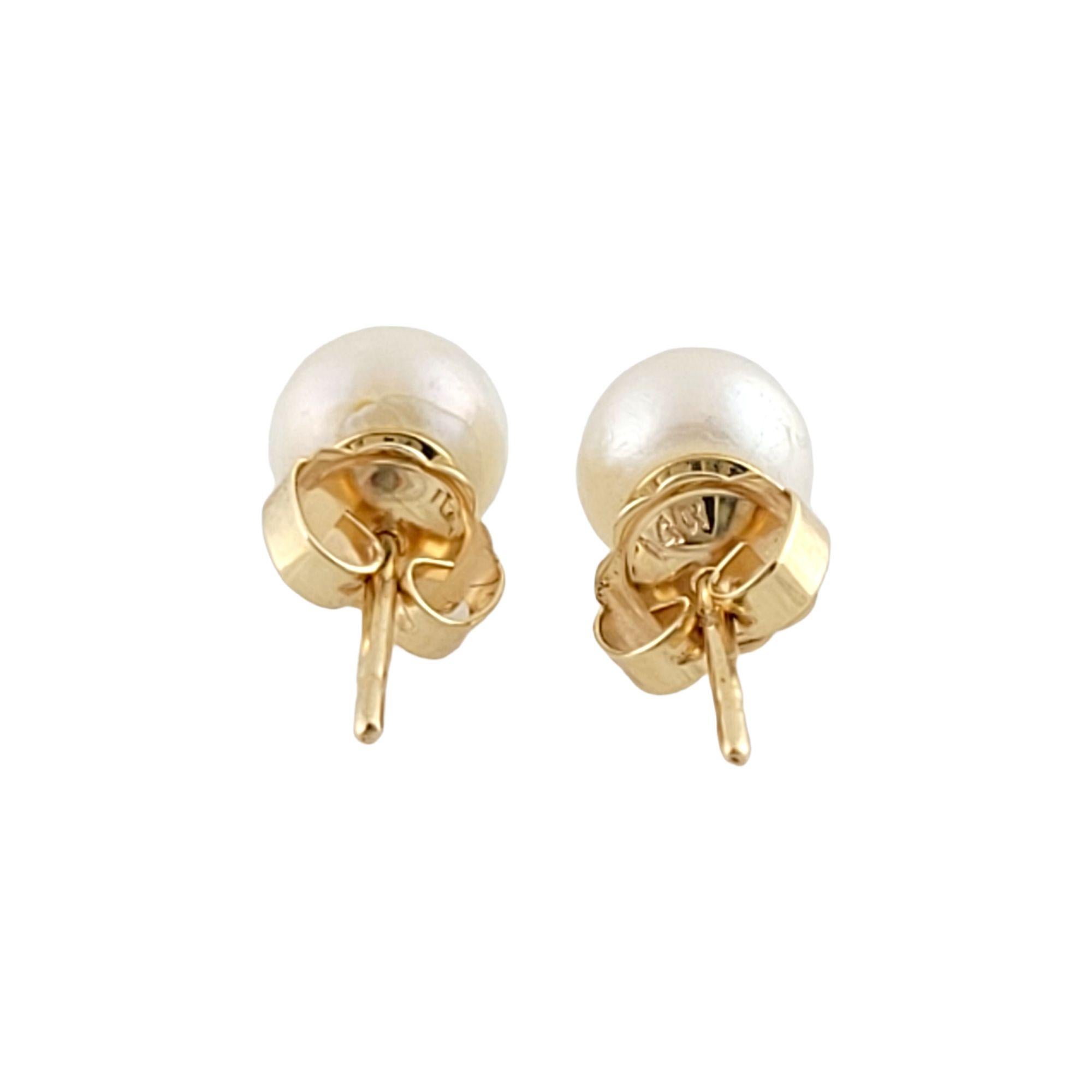 Round Cut 14K Yellow Gold Pearl Stud Earrings #13616 For Sale