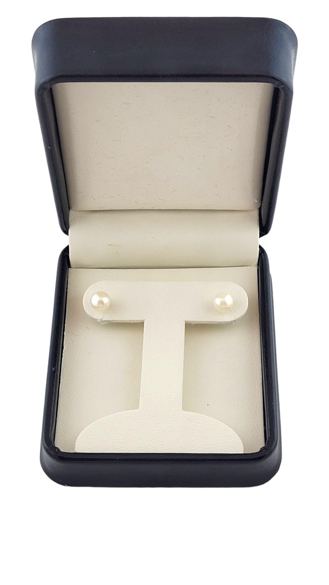 Women's 14K Yellow Gold Pearl Stud Earrings #14440 For Sale