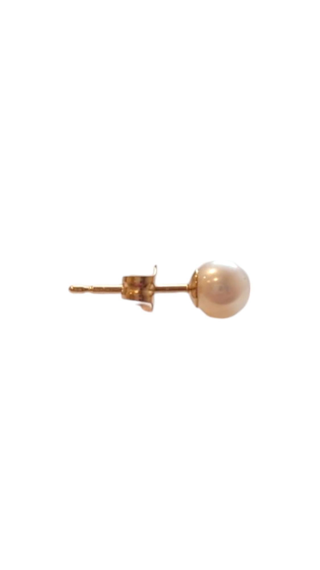 Round Cut 14K Yellow Gold Pearl Stud Earrings #18281 For Sale