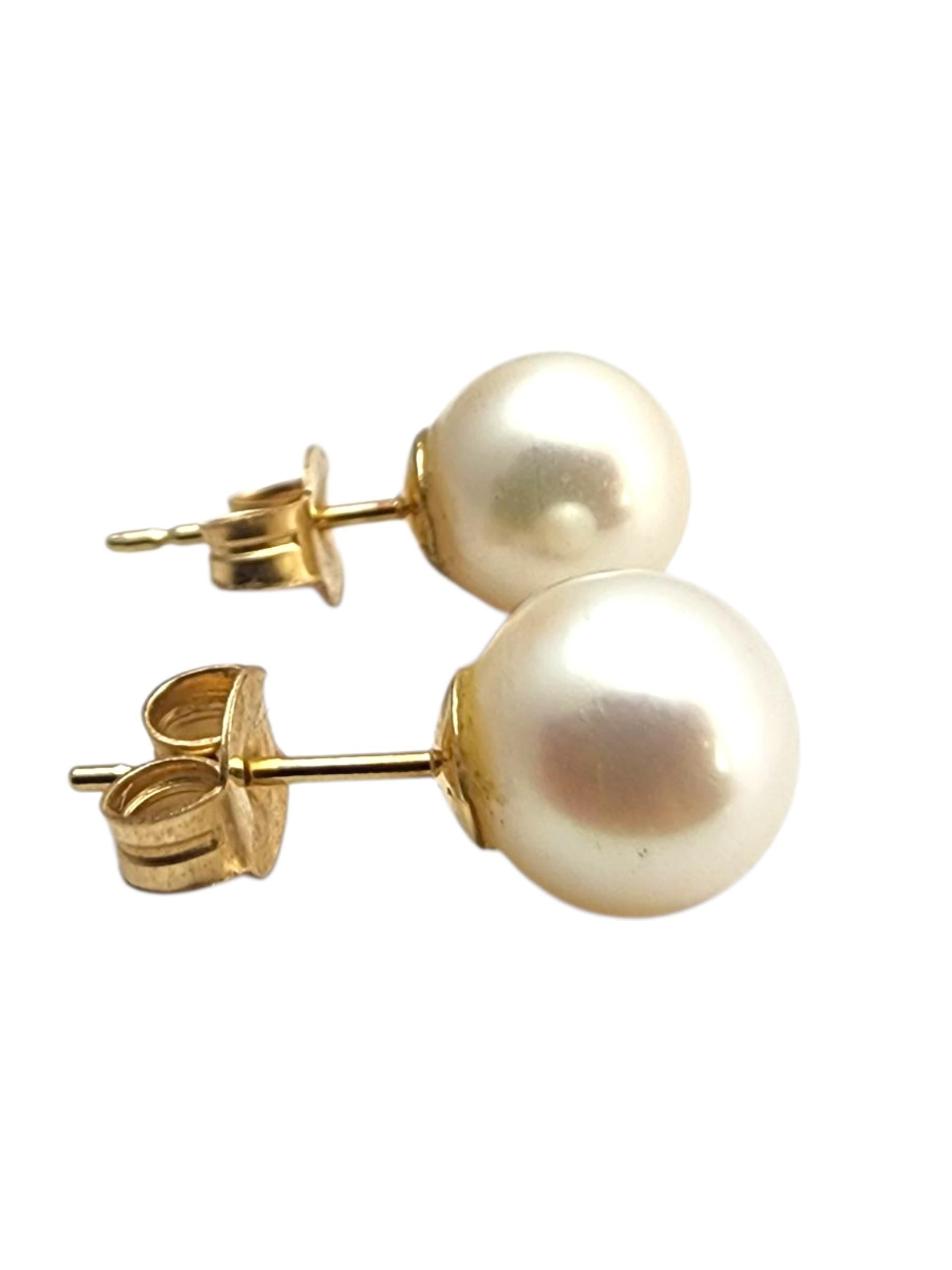 14K Yellow Gold Pearl Stud Earrings #22872 For Sale 2