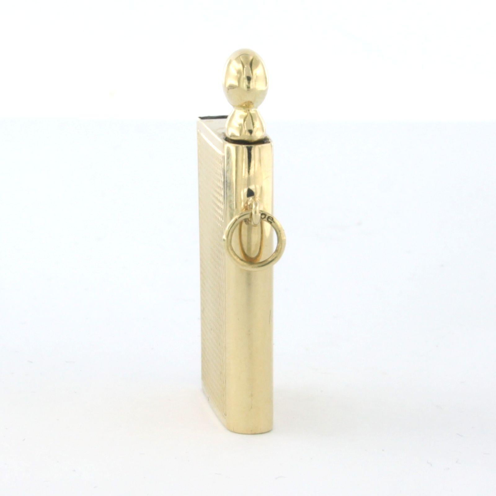 Pendentif en or jaune 14k en forme de tabatière en vente 2