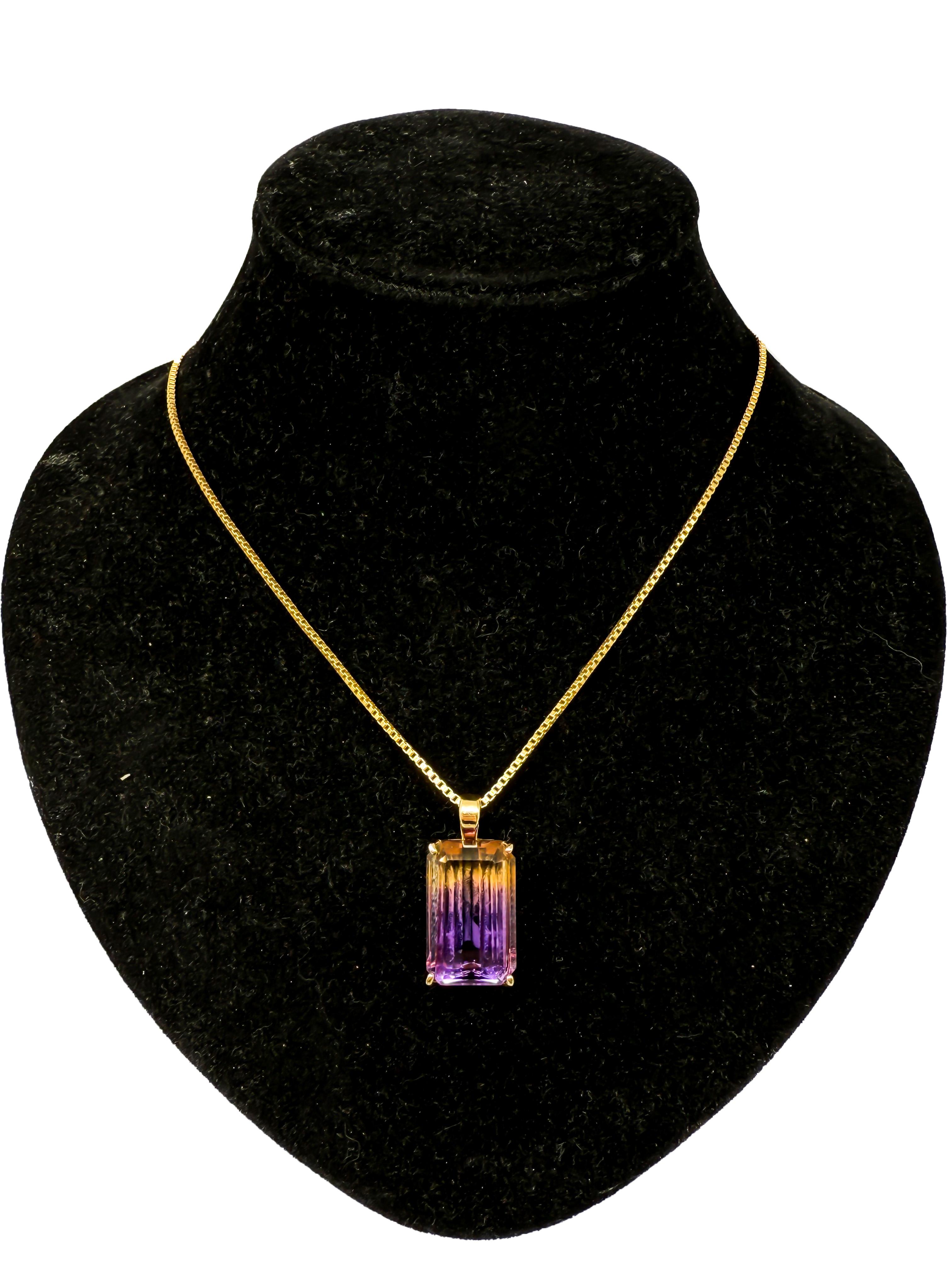 Ciondolo in oro giallo 14K con ametrino in vendita 1