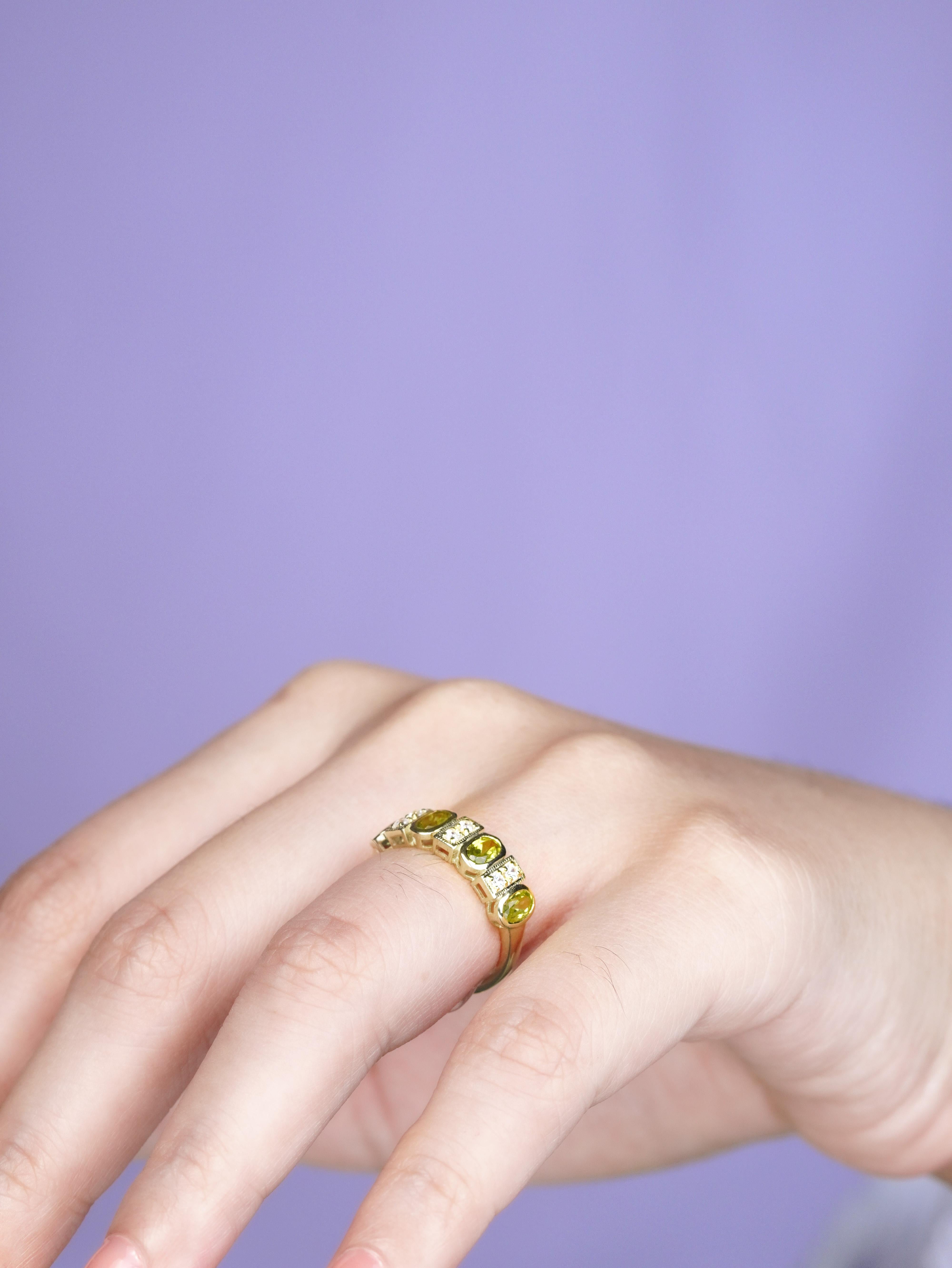 Anello in oro giallo 14K con peridoto e Dimond in stile vintage in vendita 5