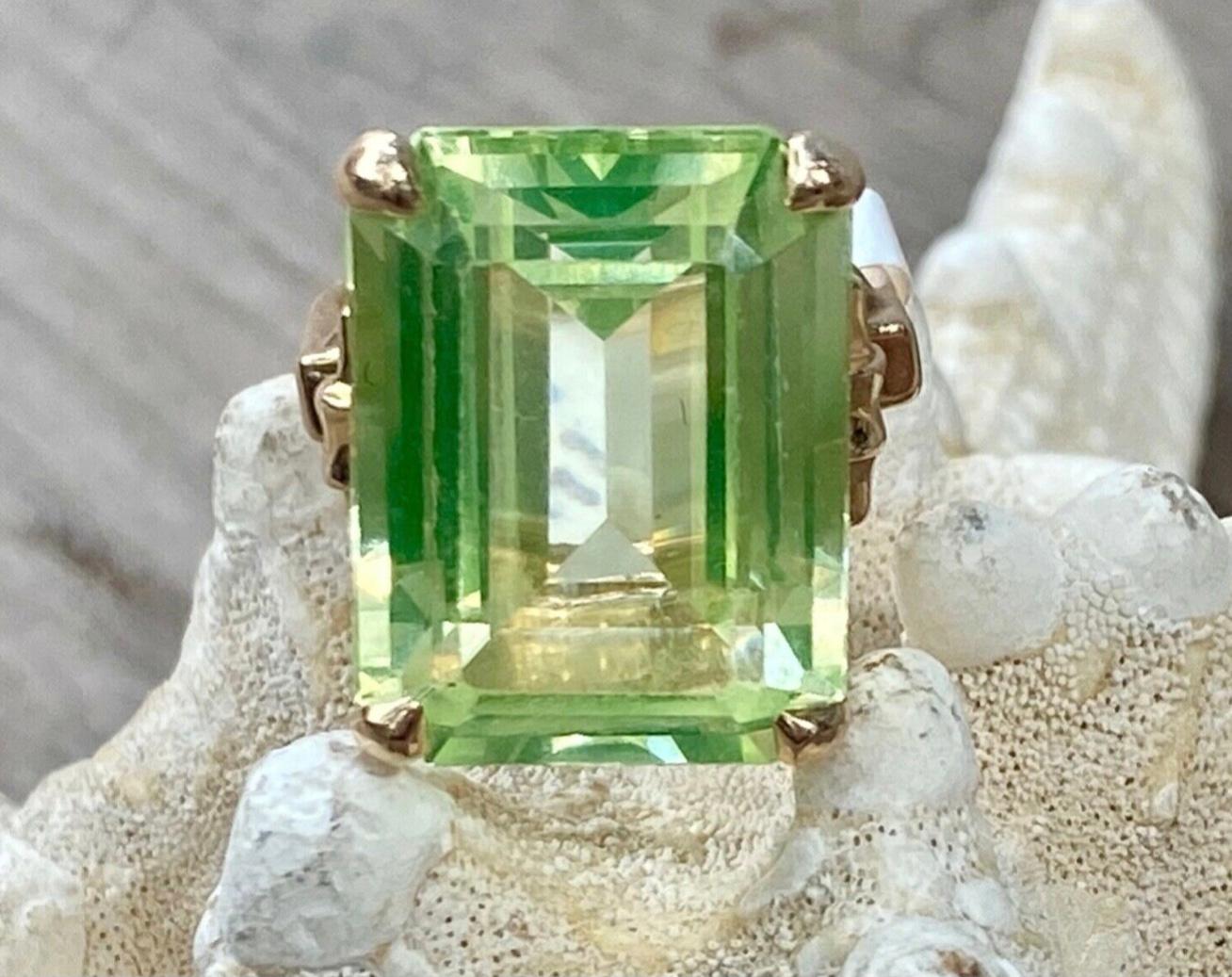 14 Karat Gelbgold Peridot-Cocktailring 1