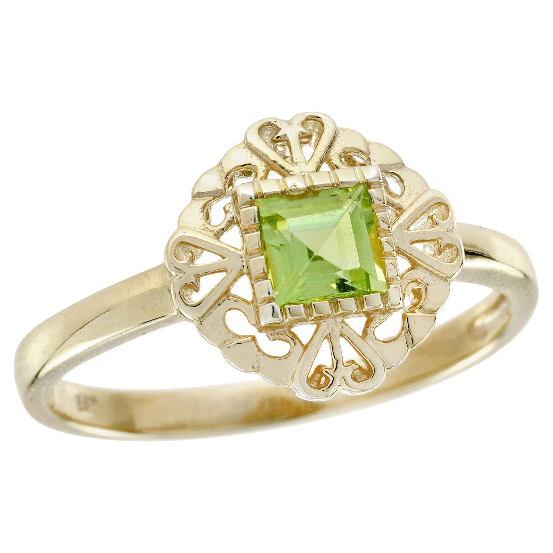 14K Yellow Gold Peridot Vintage Style Heart Filigree Ring For Sale