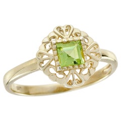 14K Yellow Gold Peridot Vintage Style Heart Filigree Ring