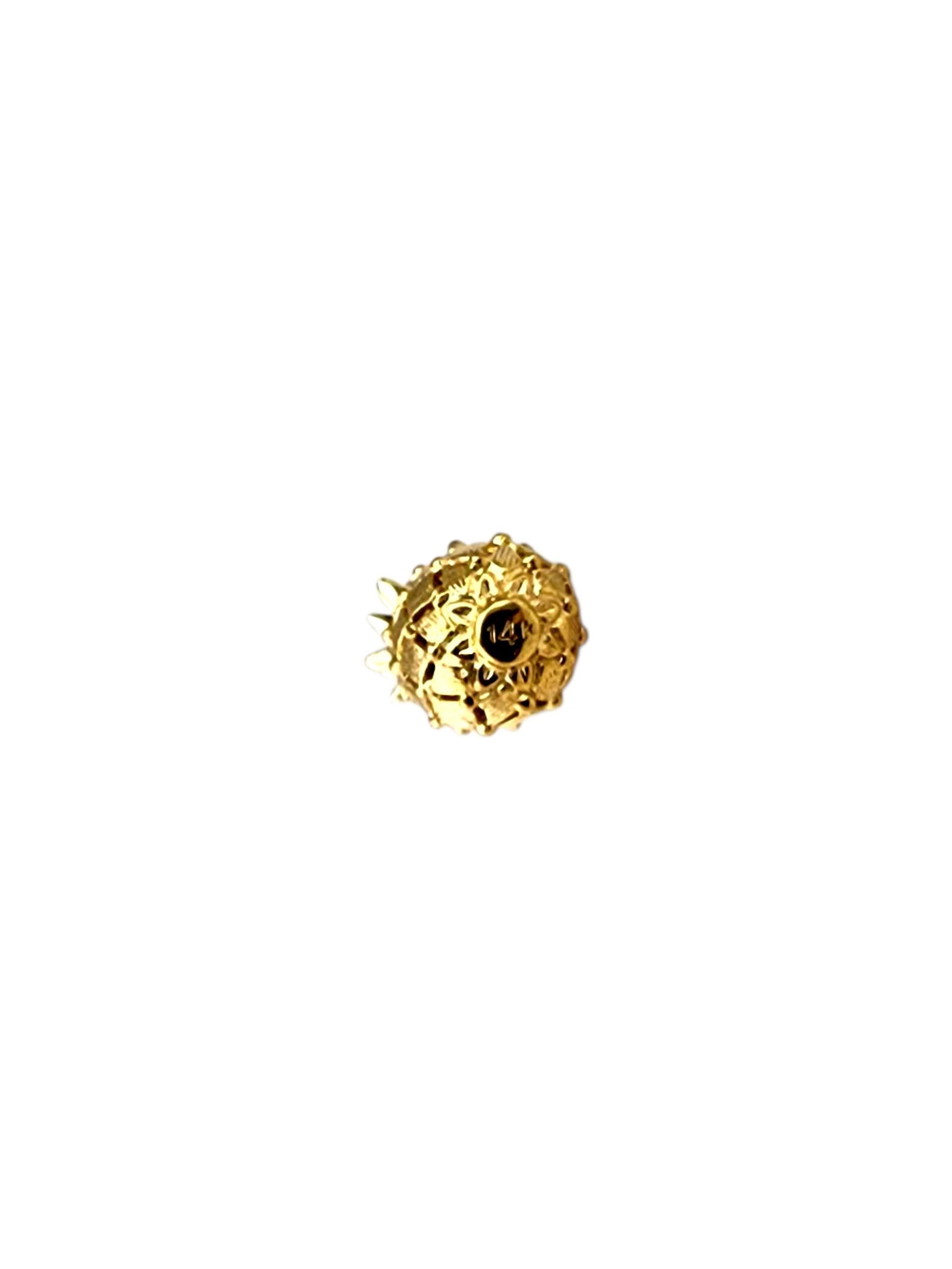 Donna Ciondolo a forma di ananas in oro giallo 14K #22358 in vendita