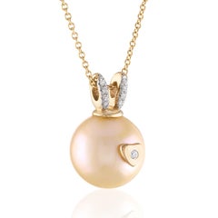 14k Yellow Gold Pink Akoya Pearl Diamond Heart Nose Queen Rabbit Bunny Necklace