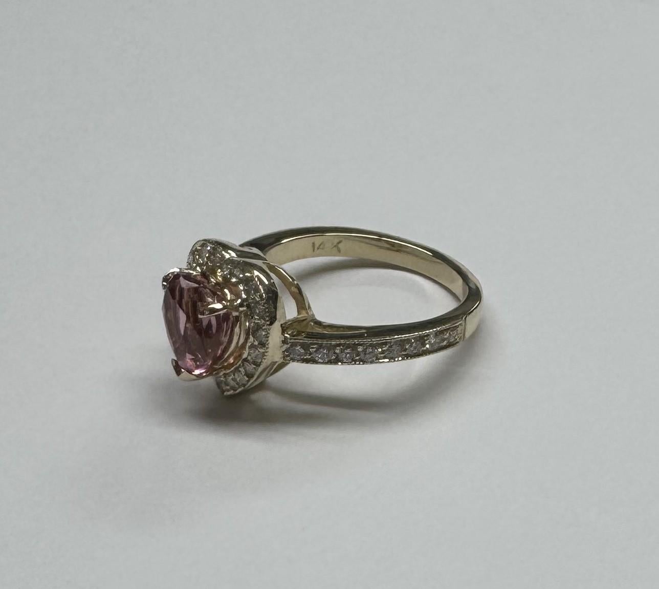 14k Gelbgold Rosa Turmalin und Diamant Herz Ring (Herzschliff) im Angebot