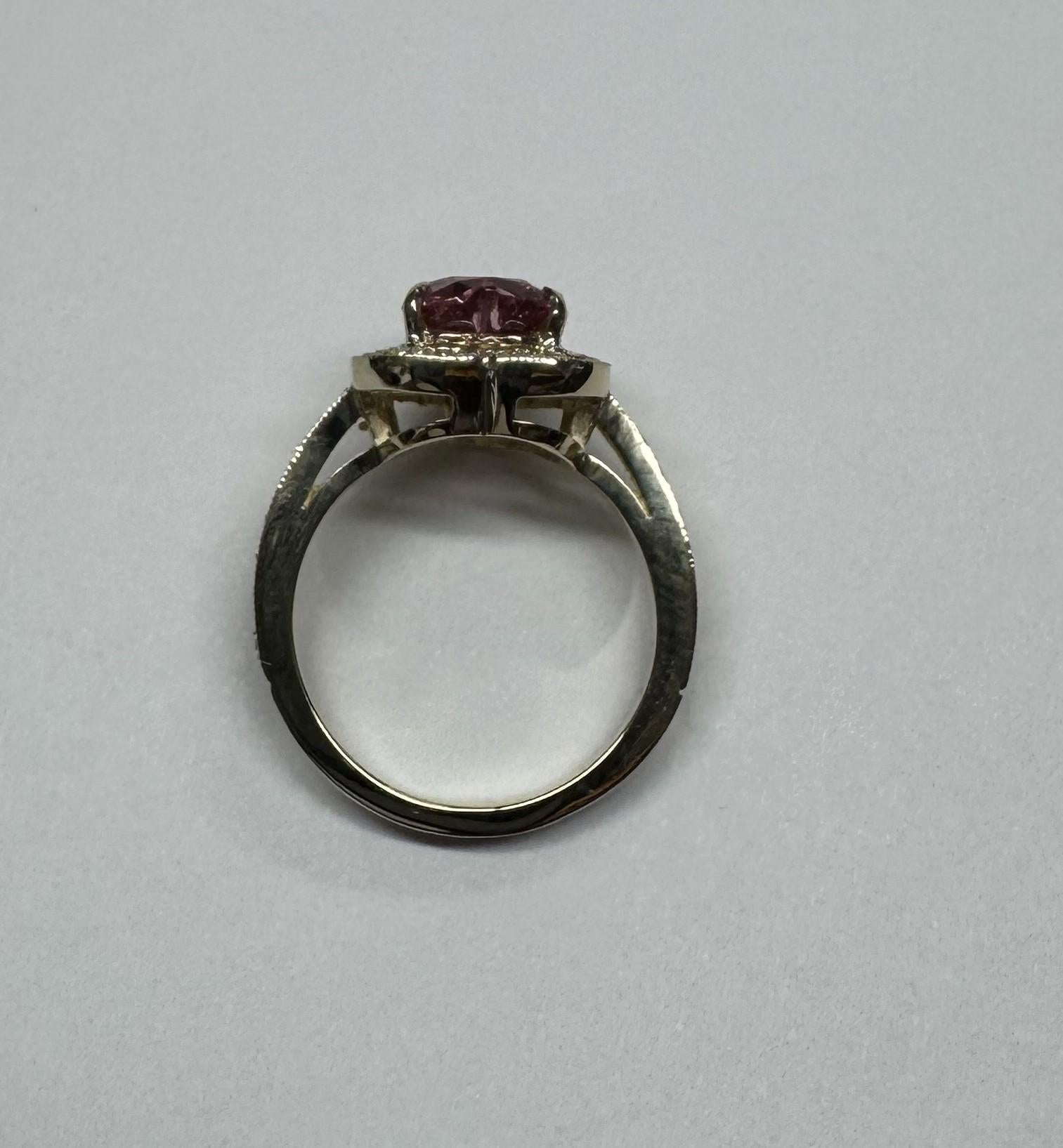 14k Gelbgold Rosa Turmalin und Diamant Herz Ring im Zustand „Neu“ im Angebot in Los Angeles, CA