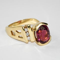 14K Yellow Gold Pink Tourmaline & Diamond Ring 10.2g