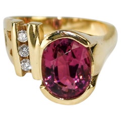 14K Yellow Gold Pink Tourmaline & Diamond Ring 10.2g