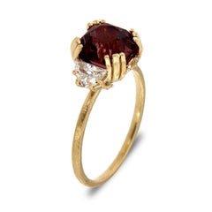 14 Karat Yellow Gold Pinkish Purple Sapphire & Diamond Ring GIA 'Center 3.59 CT'