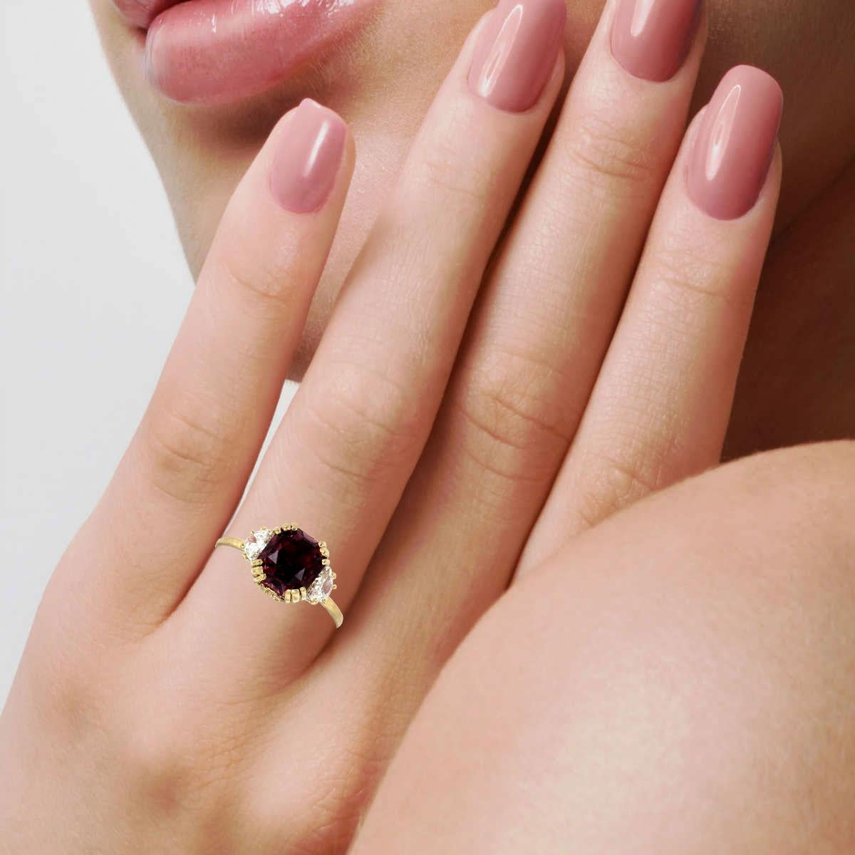 Bague en or jaune 14 carats avec saphir violet rosé et diamant GIA « Center 3,59 CT » Pour femmes en vente