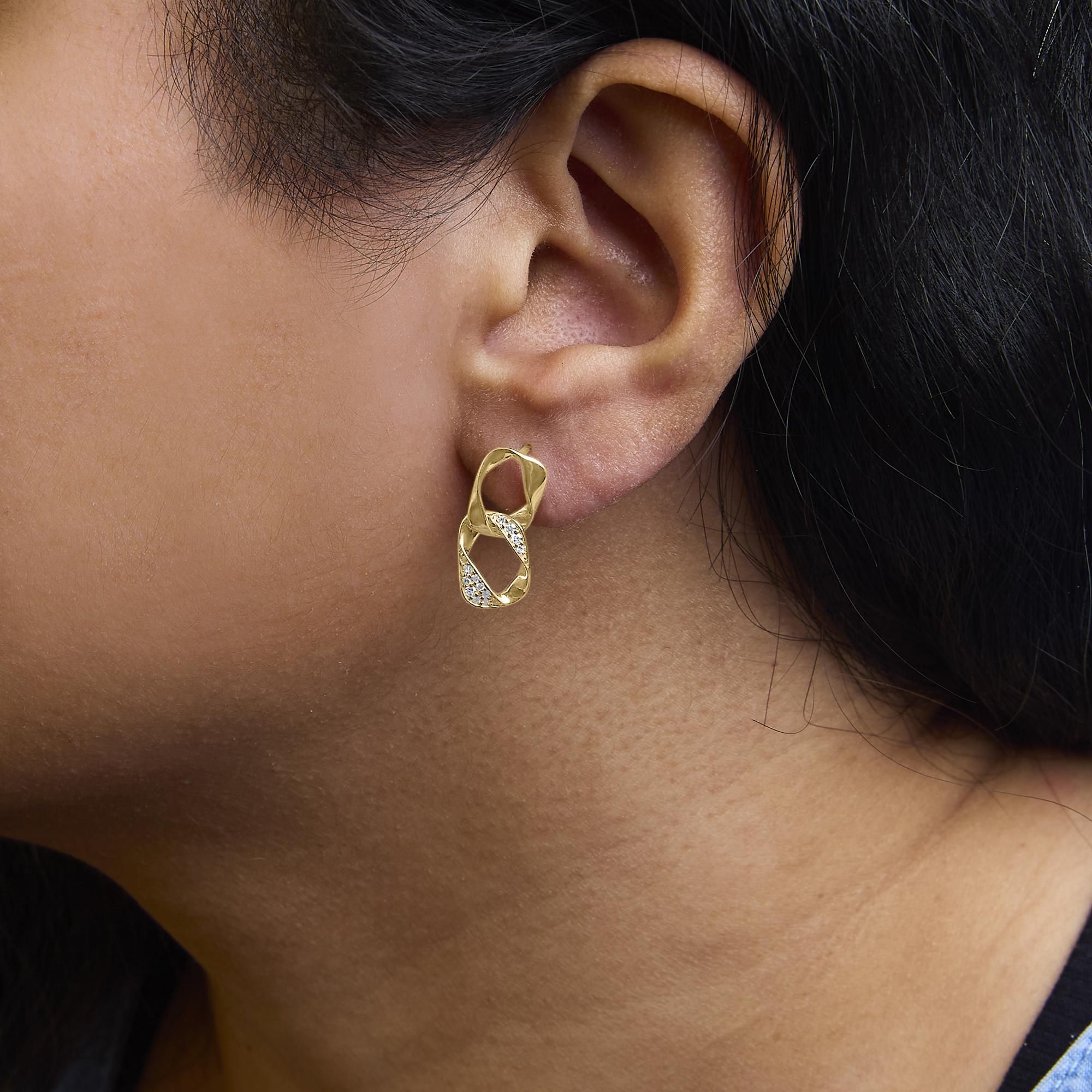 Taille ronde Pendants d'oreilles en or jaune 14 carats plaqué argent sterling 925 avec diamants 1/5 carat en vente
