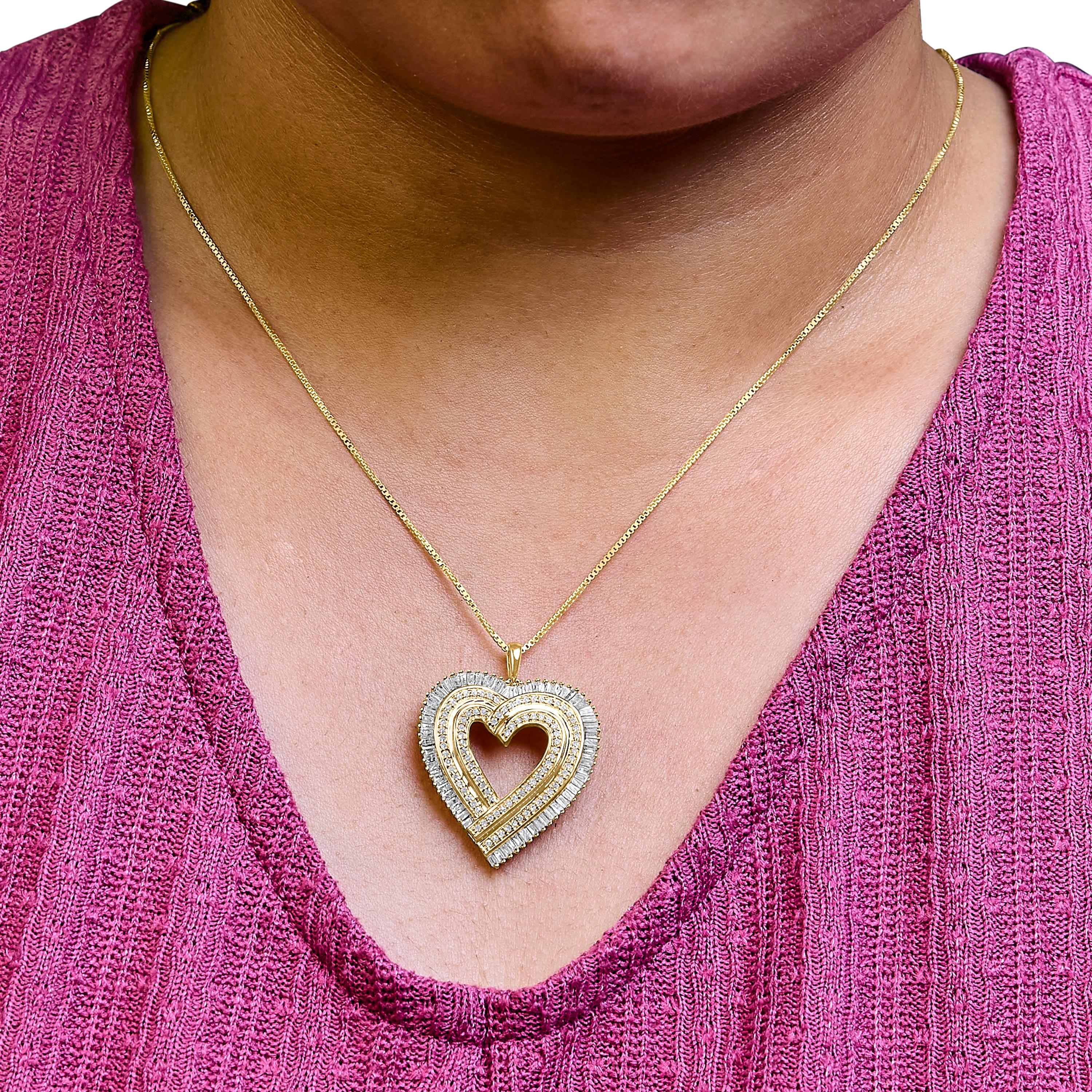 Collier pendentif en argent plaqué jaune 14 carats composite de diamants 1/4 carat Neuf - En vente à New York, NY