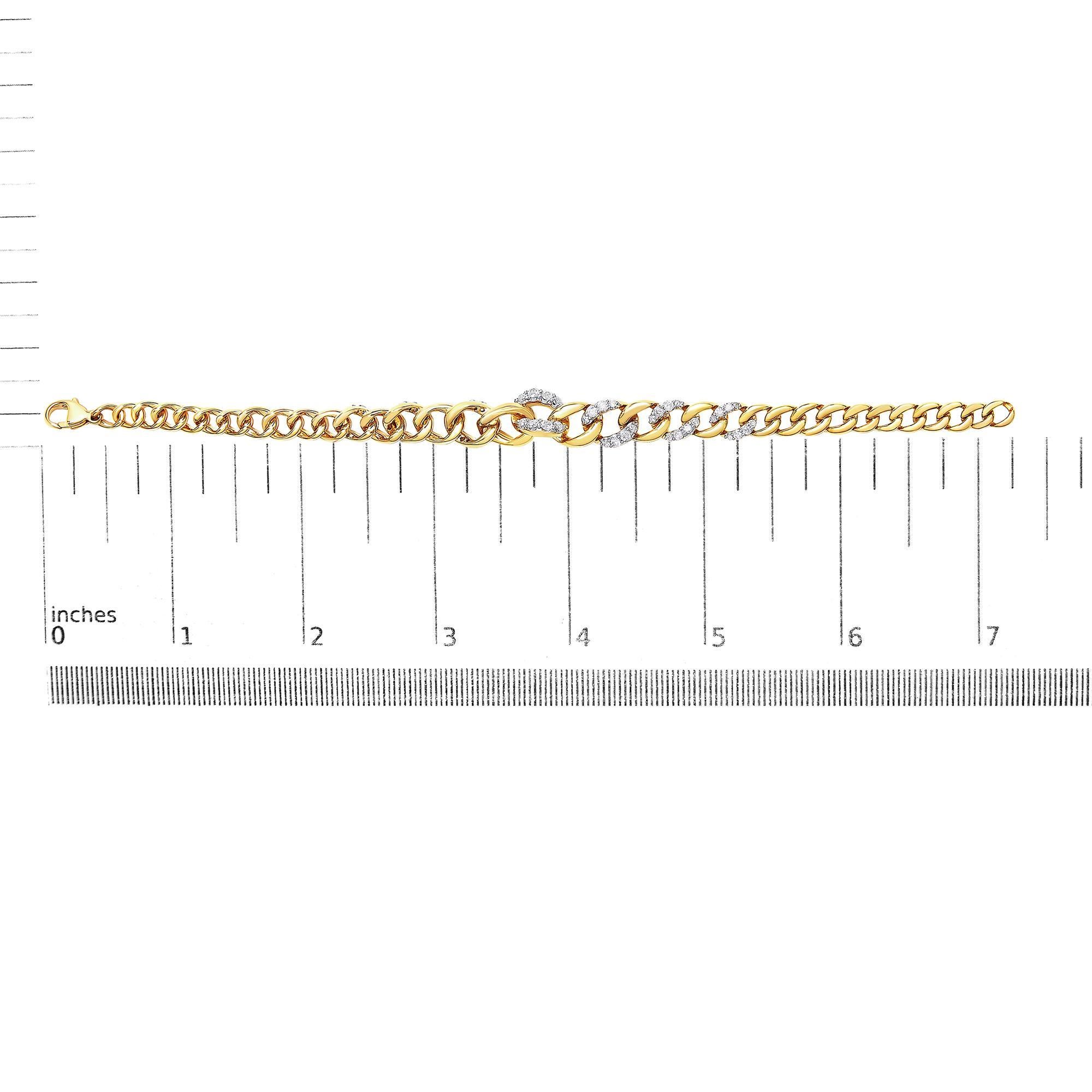 Pulsera de eslabones de cadena cubana de plata de ley chapada en oro amarillo de 14 quilates y 1 1/4 ct de diamantes Corte redondo en venta