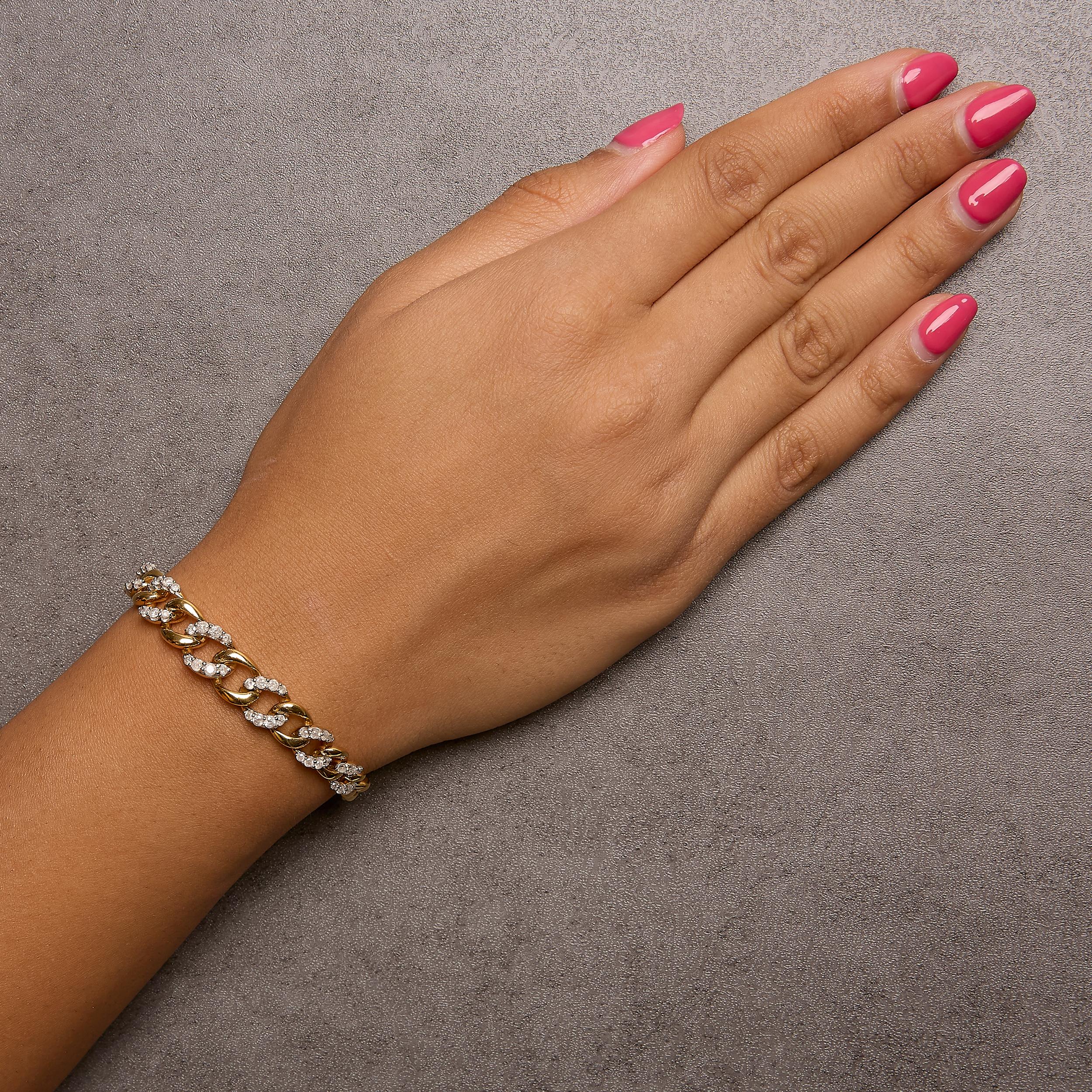 Pulsera Cubana de Plata de Ley Chapada en Oro Amarillo de 14 K con Diamantes Redondos de 1 1/4 cttw en Nuevo estado para la venta en New York, NY