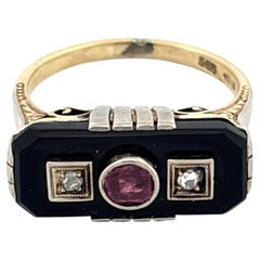 14K Yellow Gold & Platinum 1880s Onyx Ruby and Diamond Ring
