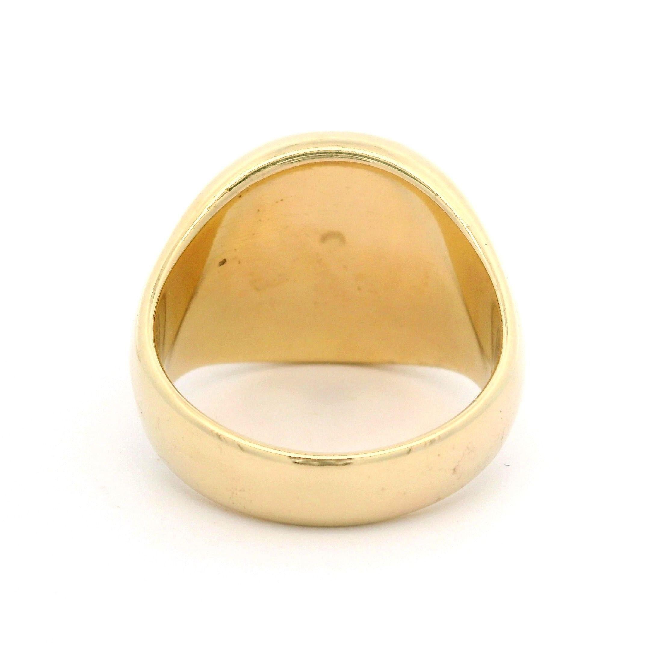 Bague de signalisation lourde en or jaune 14 carats polie avec finition brossée sur le dessus Unisexe en vente