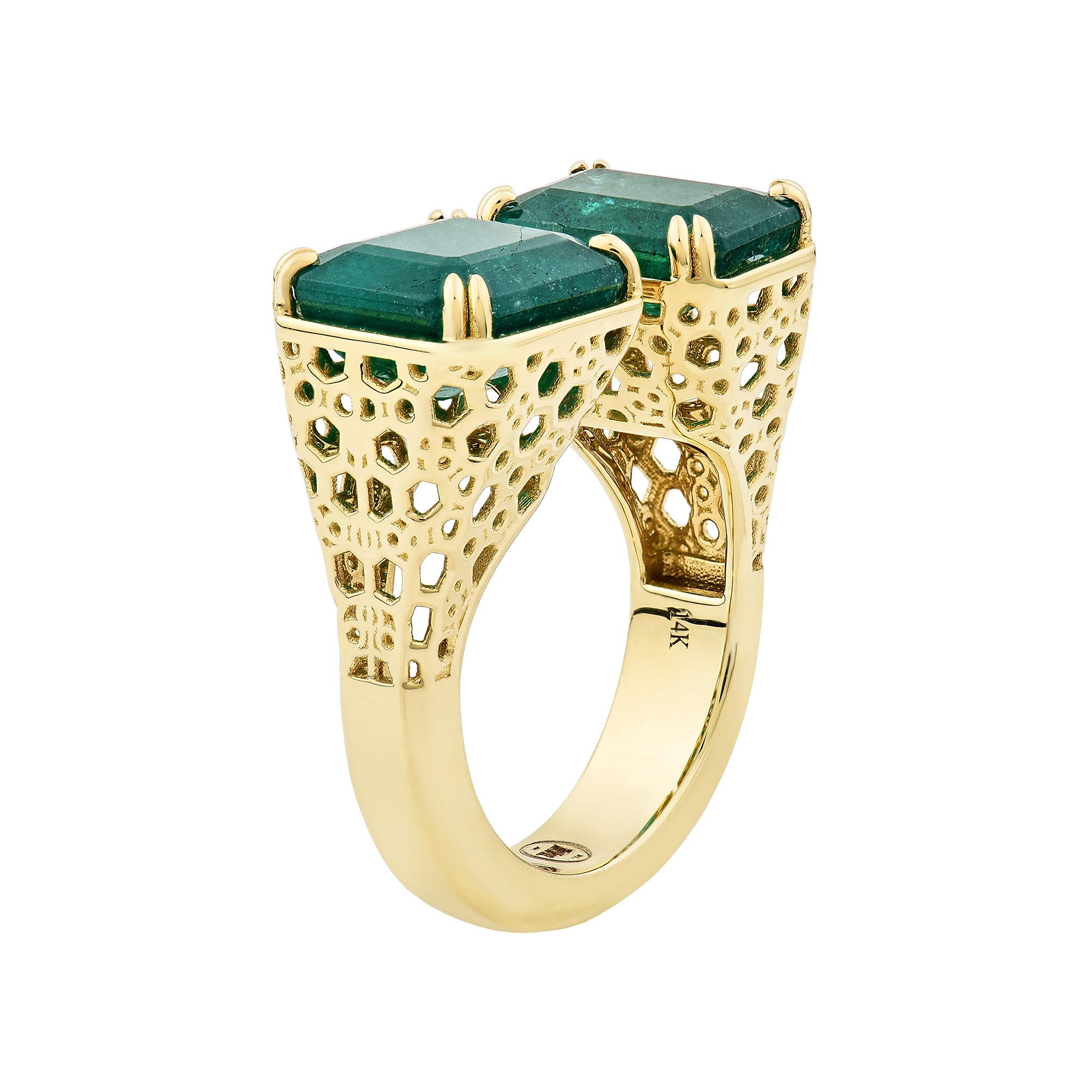 For Sale:  14K Yellow Gold Princess And Emerald Cut Honeycomb Ring 2