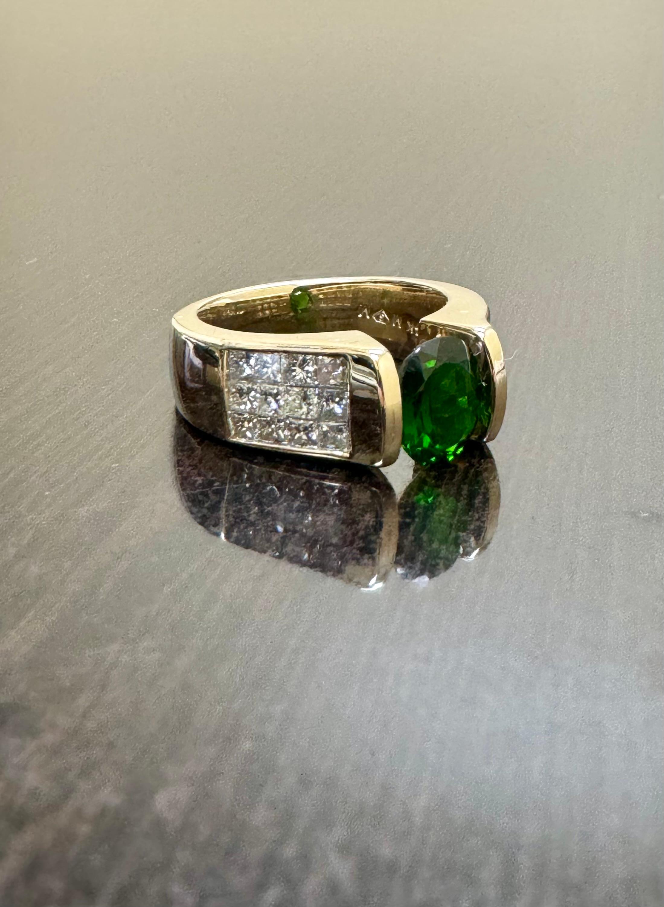 14K Yellow Gold Princess Cut Diamond 1.62 Carat Tsavorite Garnet Engagement Ring For Sale 1