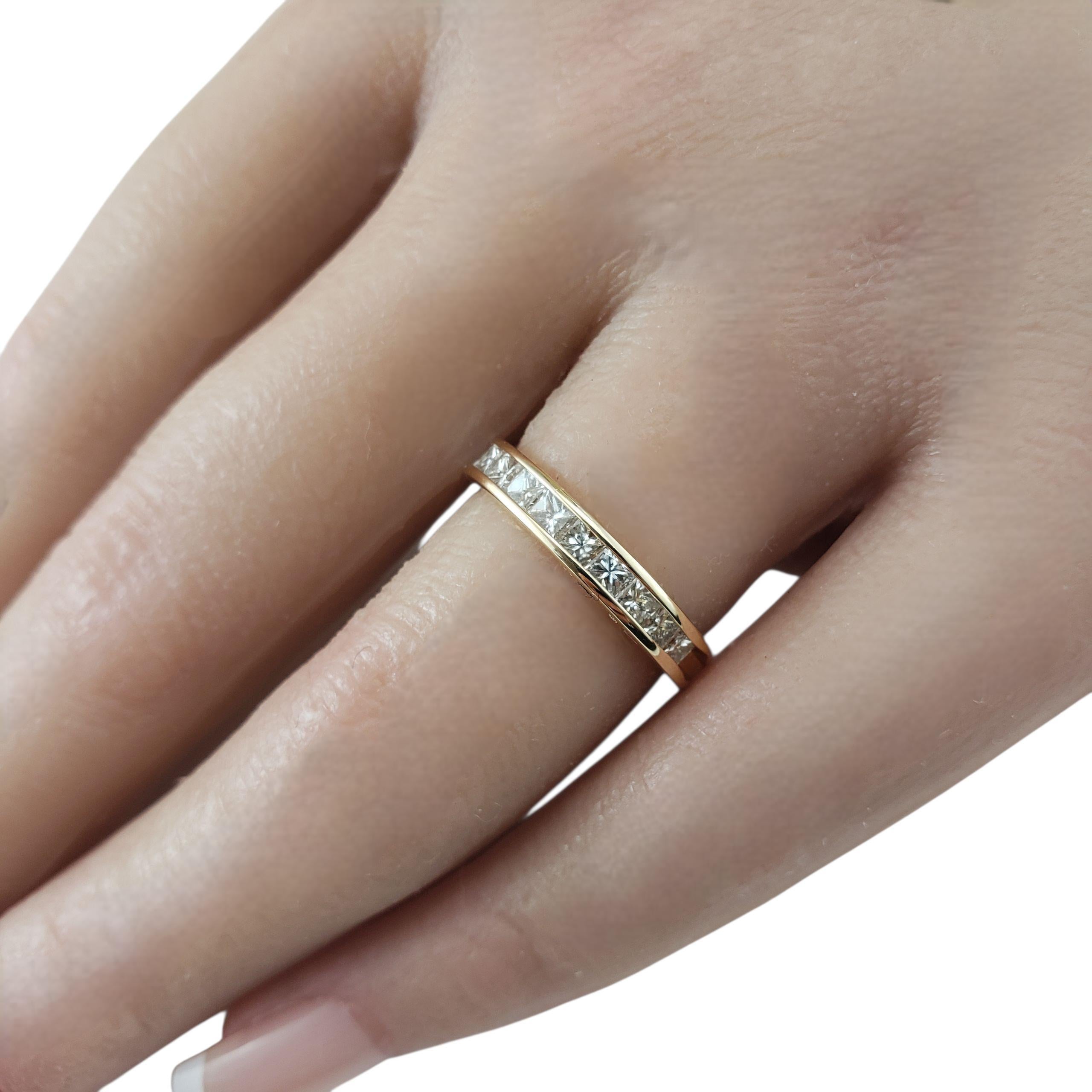 Anillo de oro amarillo de 14 quilates con diamantes talla princesa talla 6.5 #23152 en venta 2