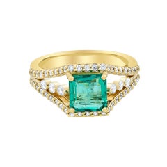14K Yellow Gold Princess Cut Emerald Center w/ Diamond Ring