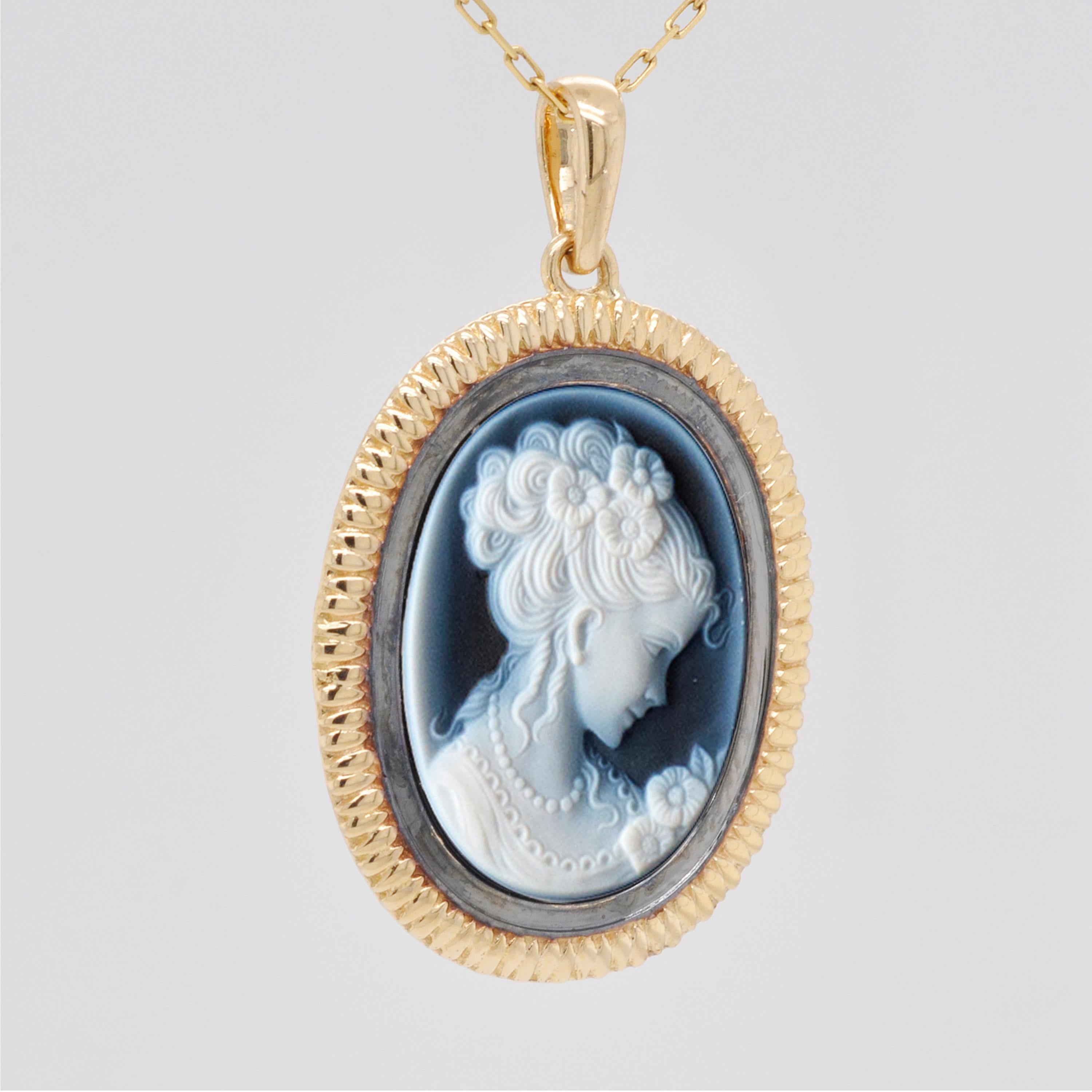 14K Yellow Gold Princess Lady Victorian Agate Cameo Carving Pendant Necklace For Sale 3