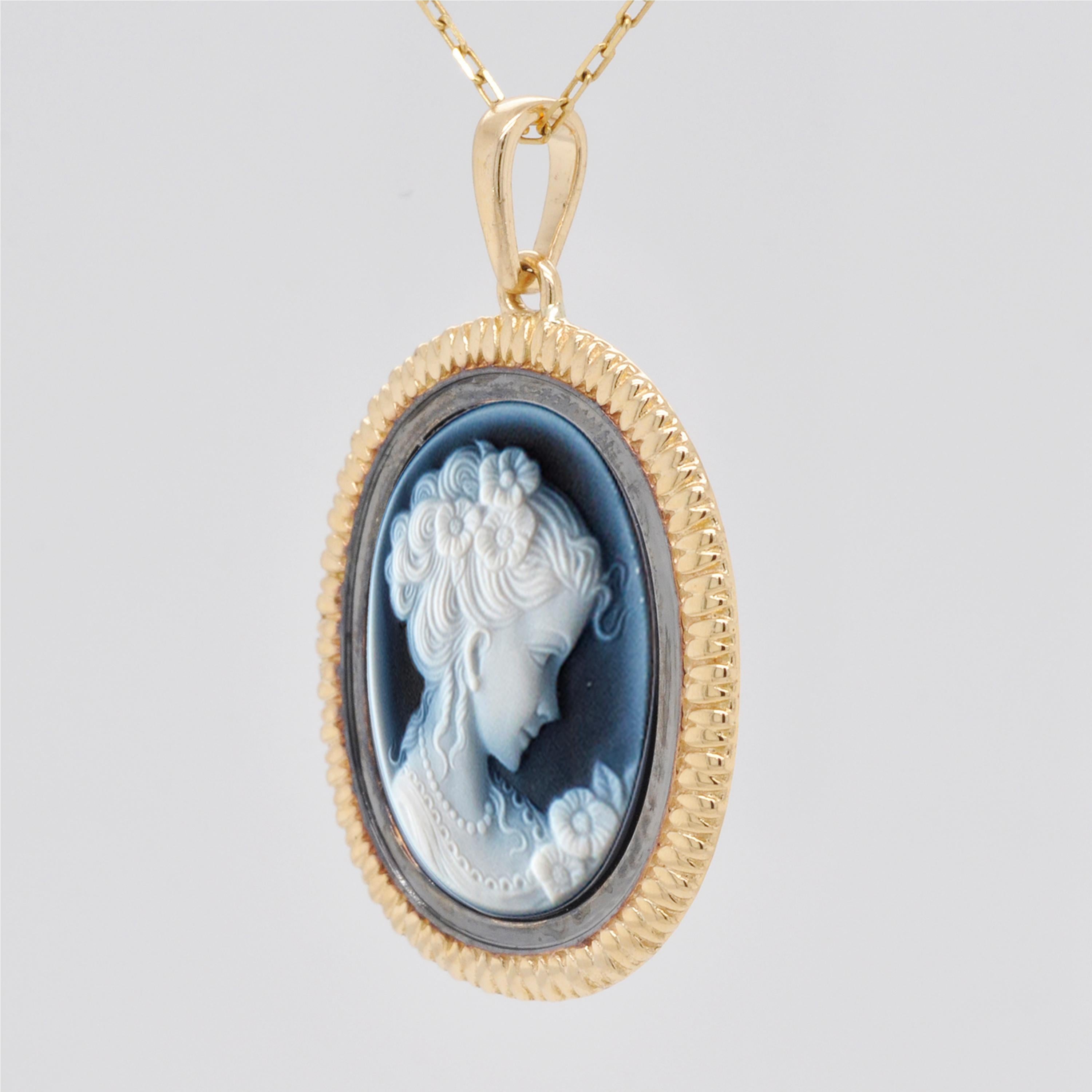 14K Yellow Gold Princess Lady Victorian Agate Cameo Carving Pendant Necklace For Sale 1
