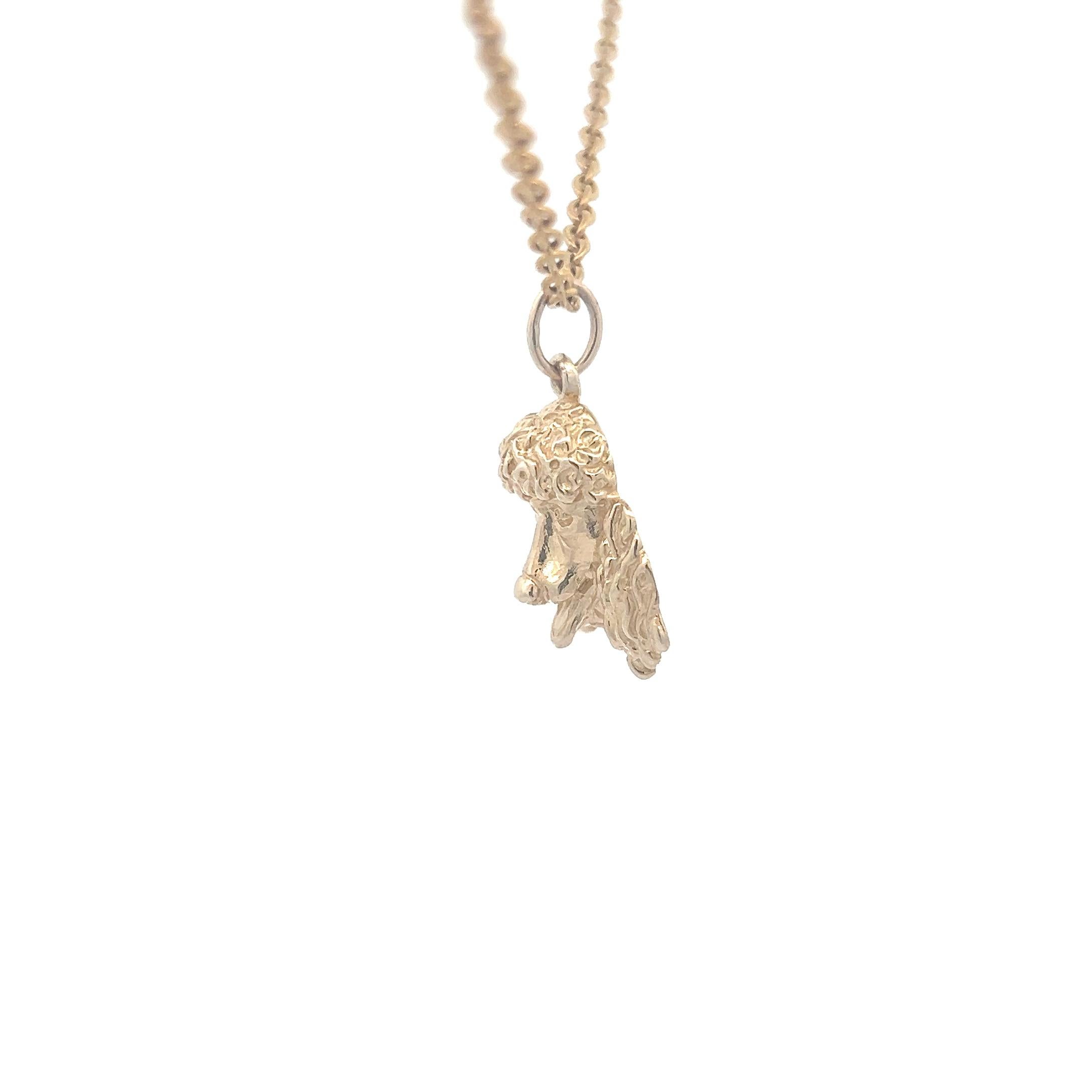 Pendentif chien en or jaune 14k en vente 1