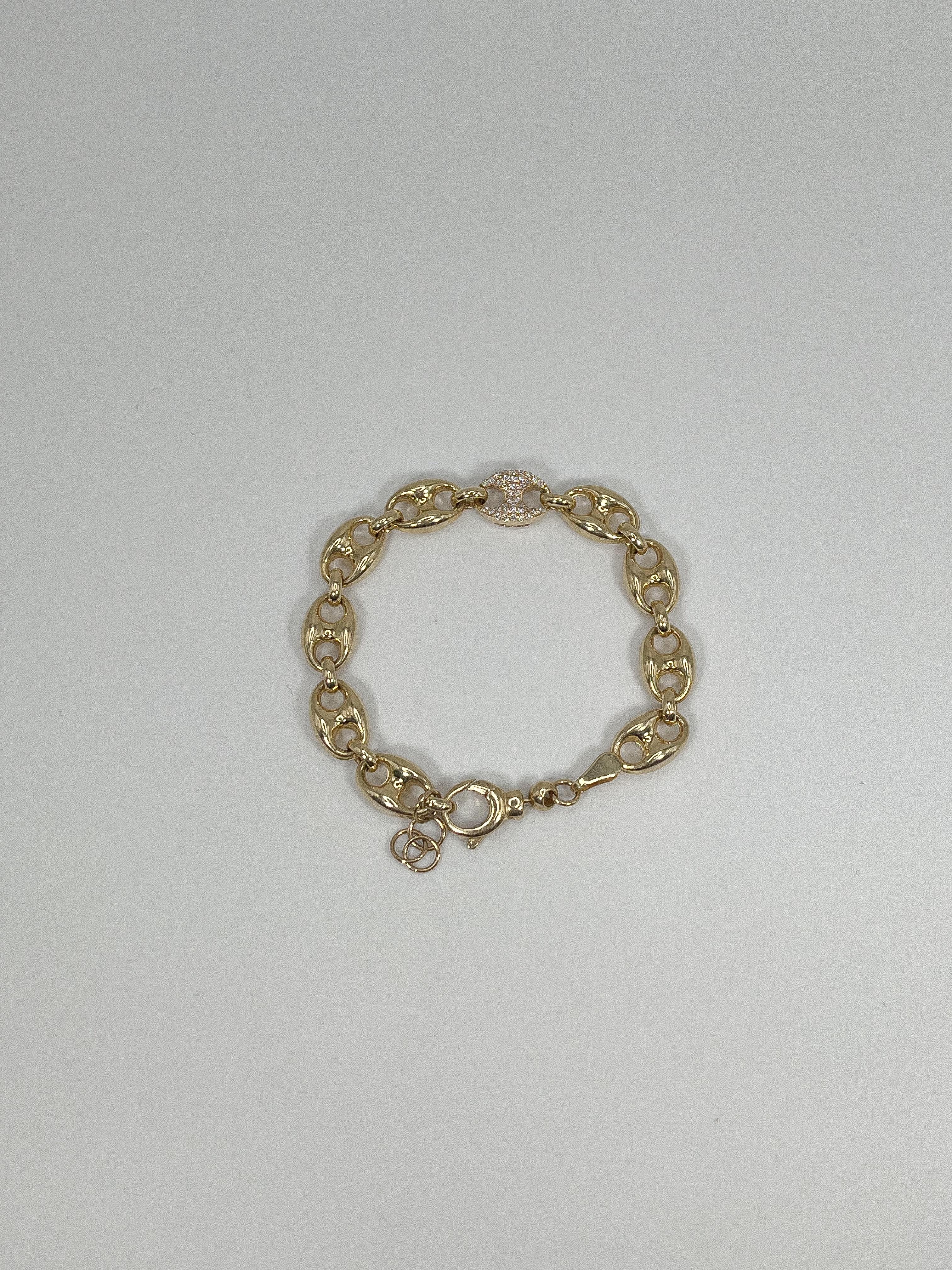 gold gucci link bracelet