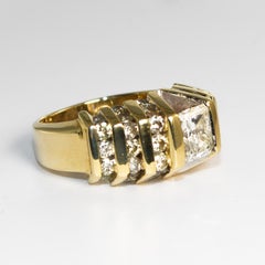 14K Yellow Gold Radiant Cut Diamond Ring 2.00ct