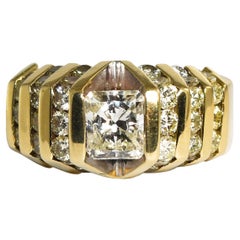 14K Yellow Gold Radiant Cut Diamond Ring 2.00ct